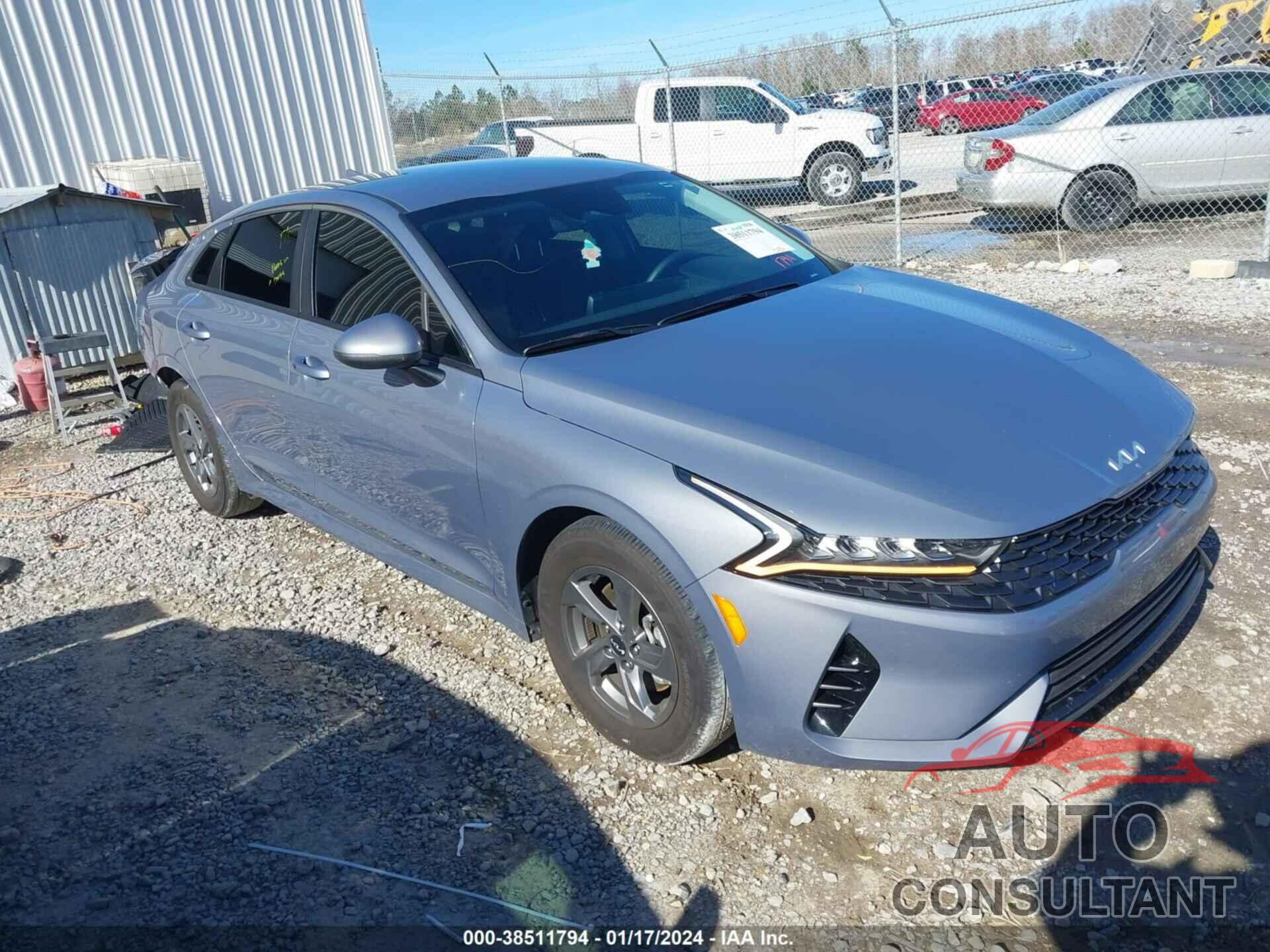 KIA K5 2023 - 5XXG14J20PG188529