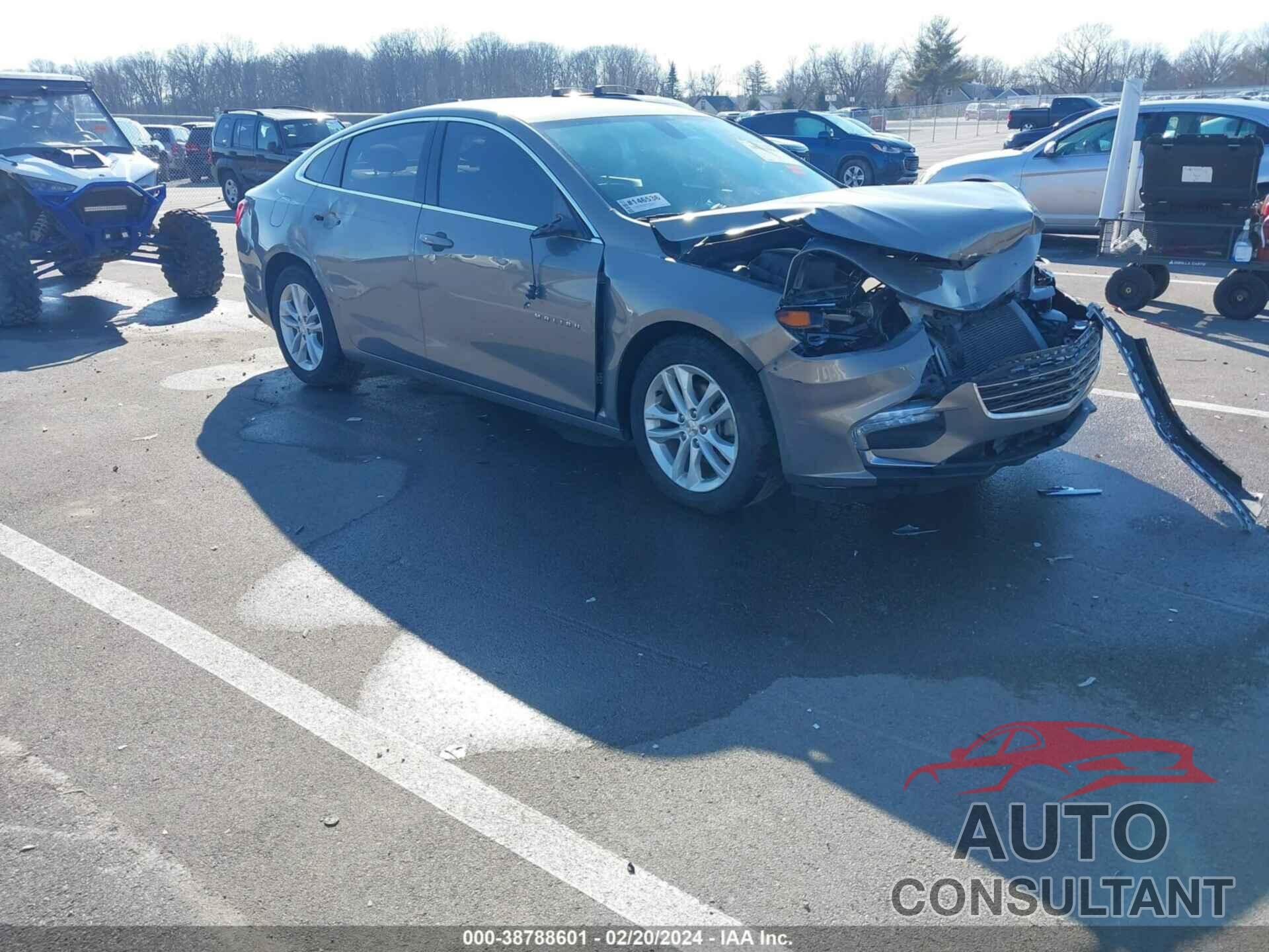 CHEVROLET MALIBU 2018 - 1G1ZD5STXJF227901