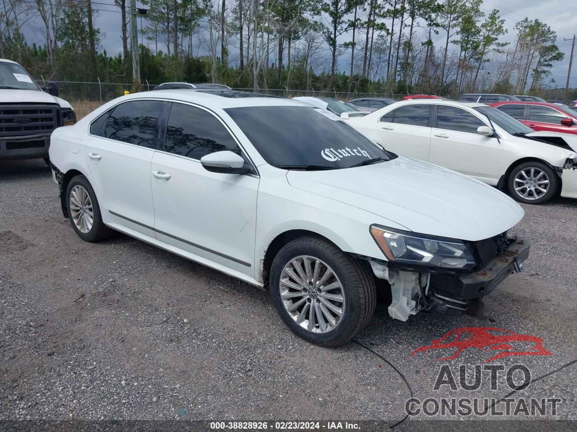 VOLKSWAGEN PASSAT 2016 - 1VWBT7A32GC013632