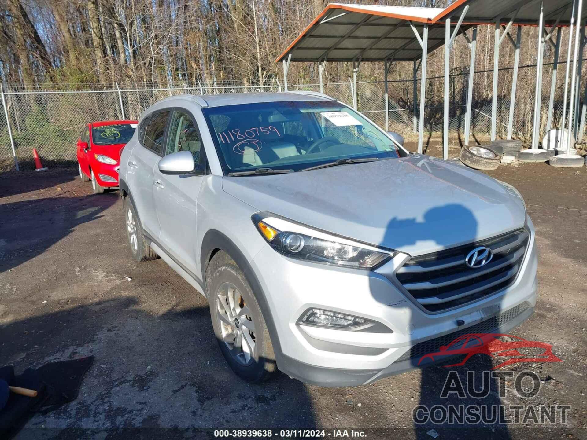 HYUNDAI TUCSON 2018 - KM8J33A43JU603688