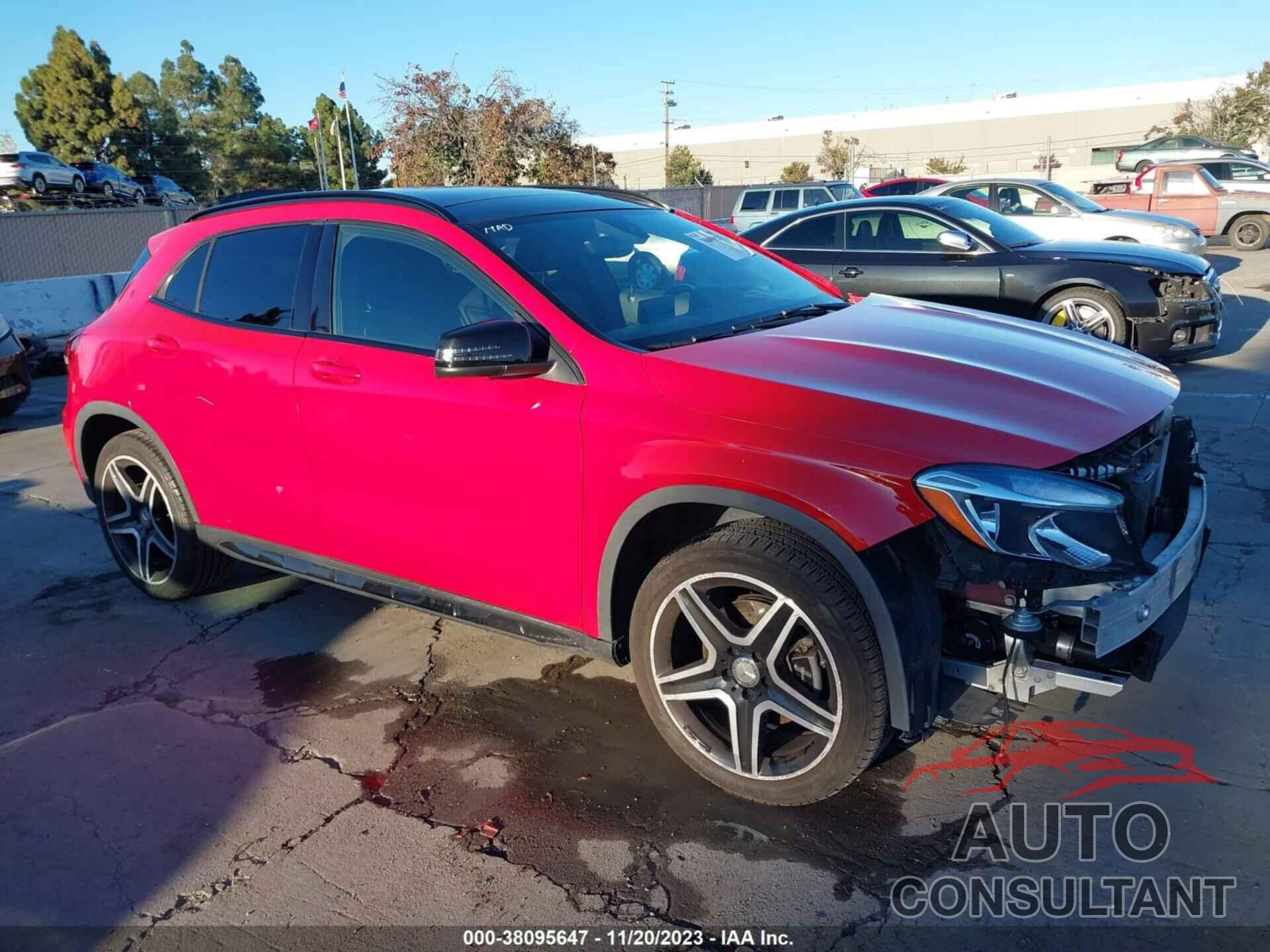 MERCEDES-BENZ GLA 250 2016 - WDCTG4GB6GJ268167