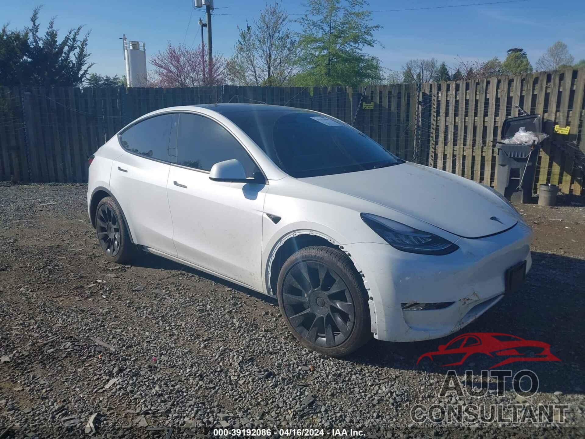 TESLA MODEL Y 2023 - 7SAYGDEE3PA051000