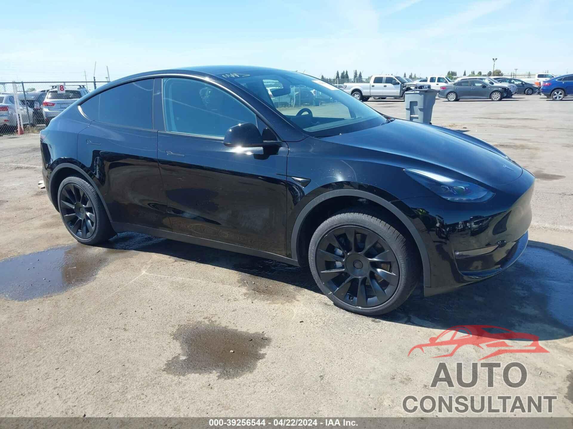 TESLA MODEL Y 2023 - 7SAYGDED1PF977647