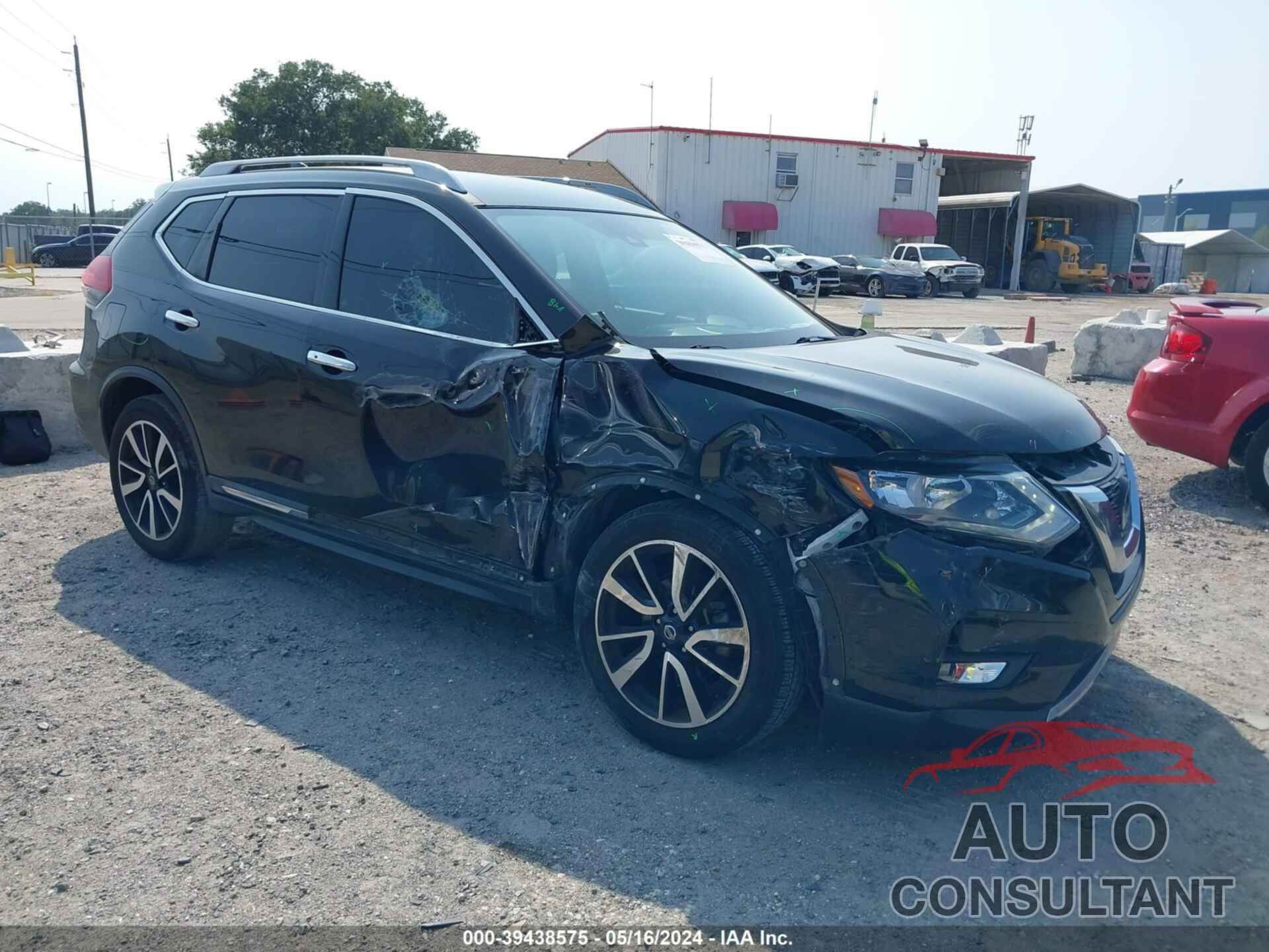 NISSAN ROGUE 2019 - 5N1AT2MT6KC750625