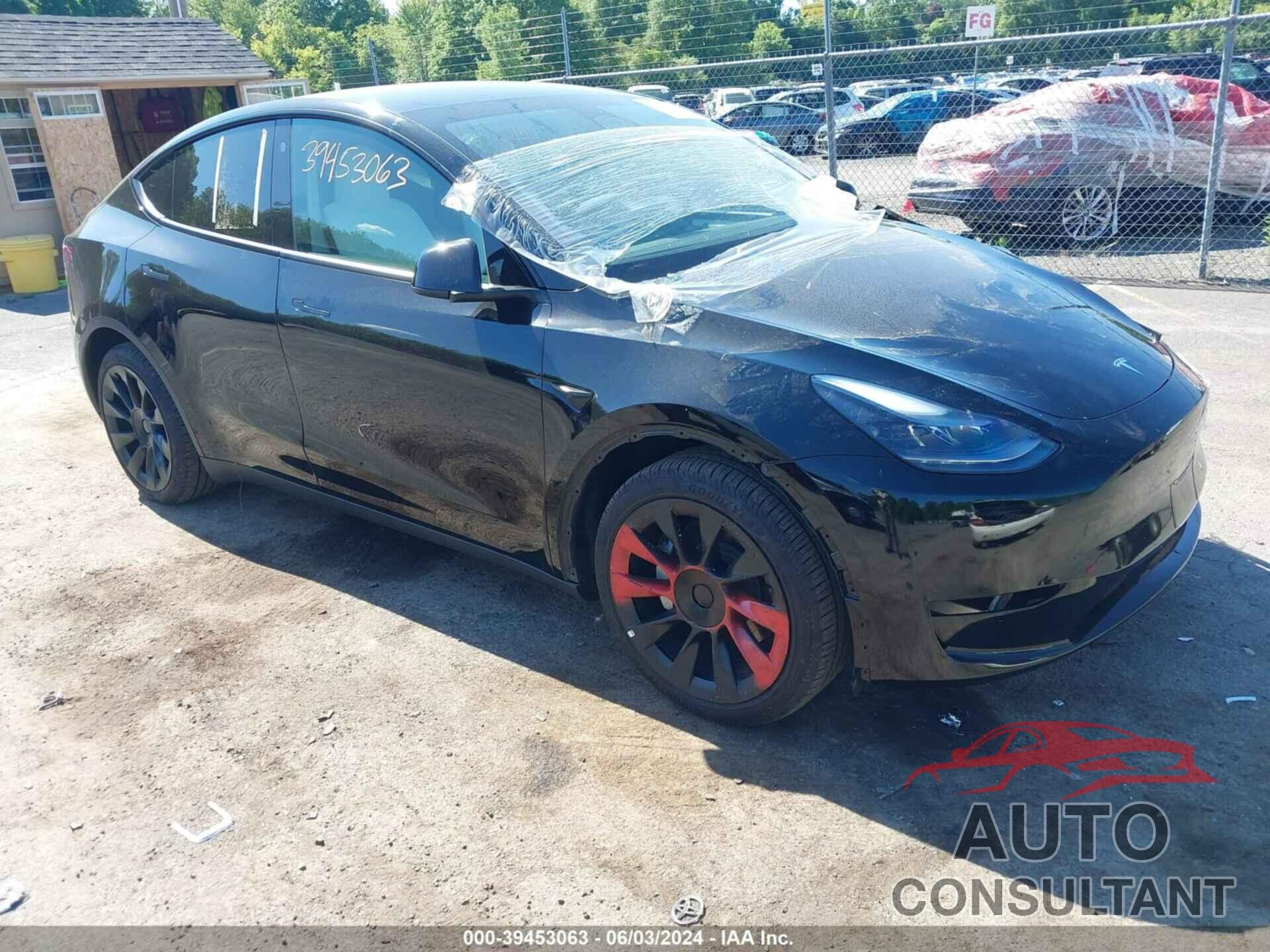 TESLA MODEL Y 2023 - 7SAYGAEE6PF766239