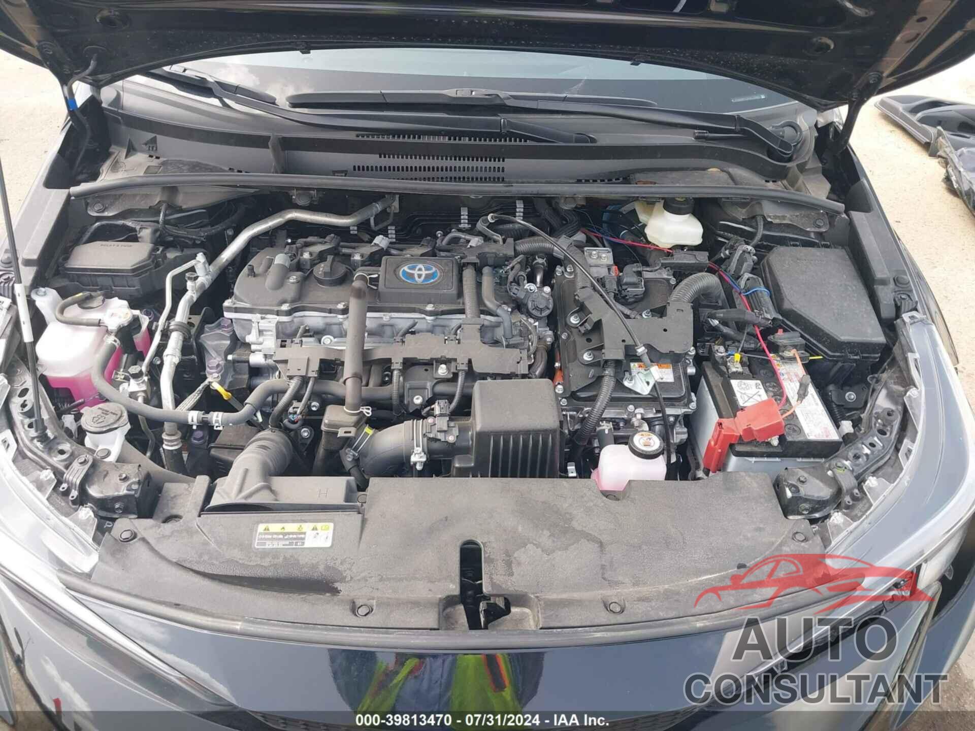 TOYOTA COROLLA 2024 - JTDBCMFE5R3033890