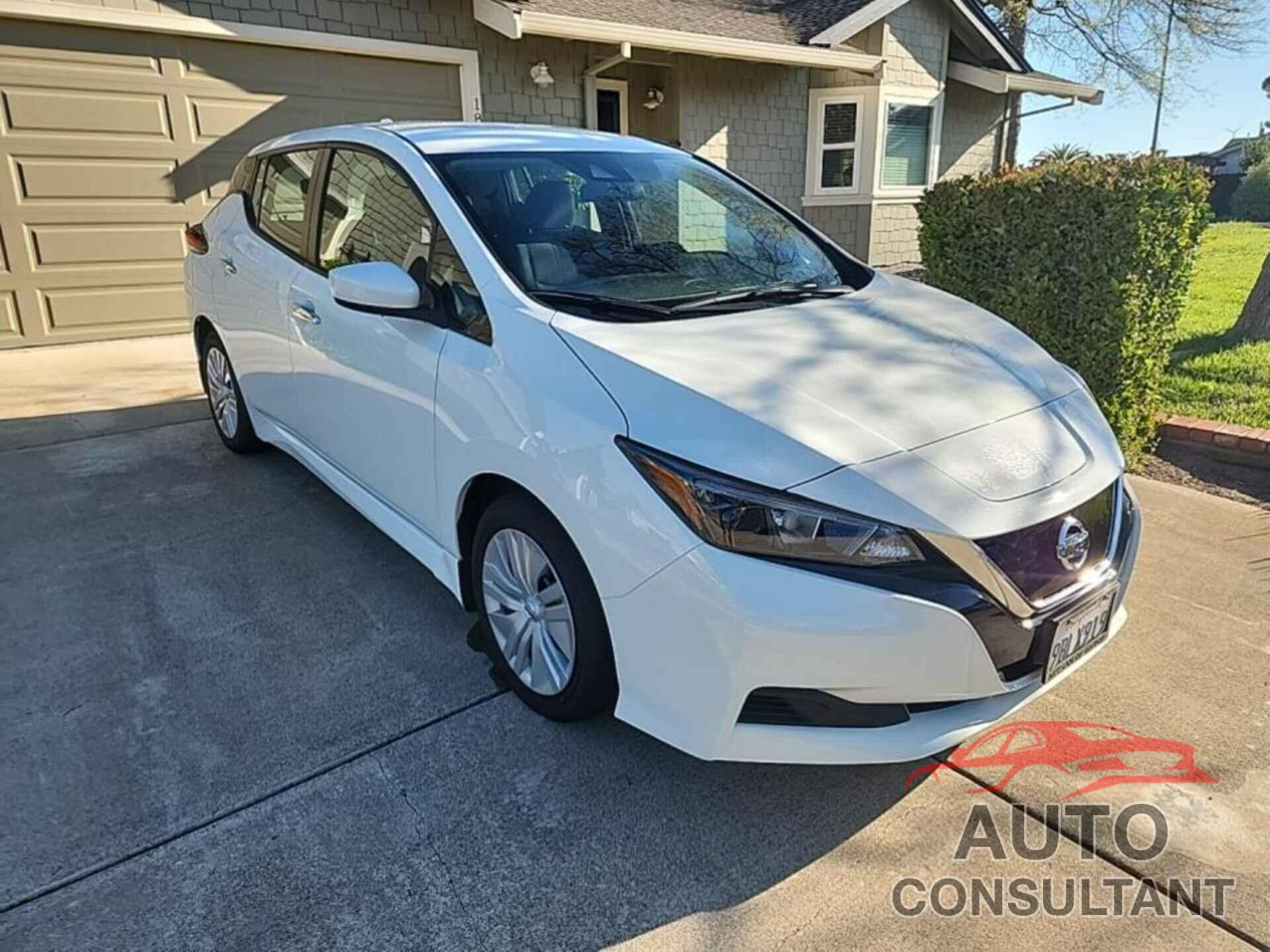 NISSAN LEAF 2022 - 1N4AZ1BV6NC562764