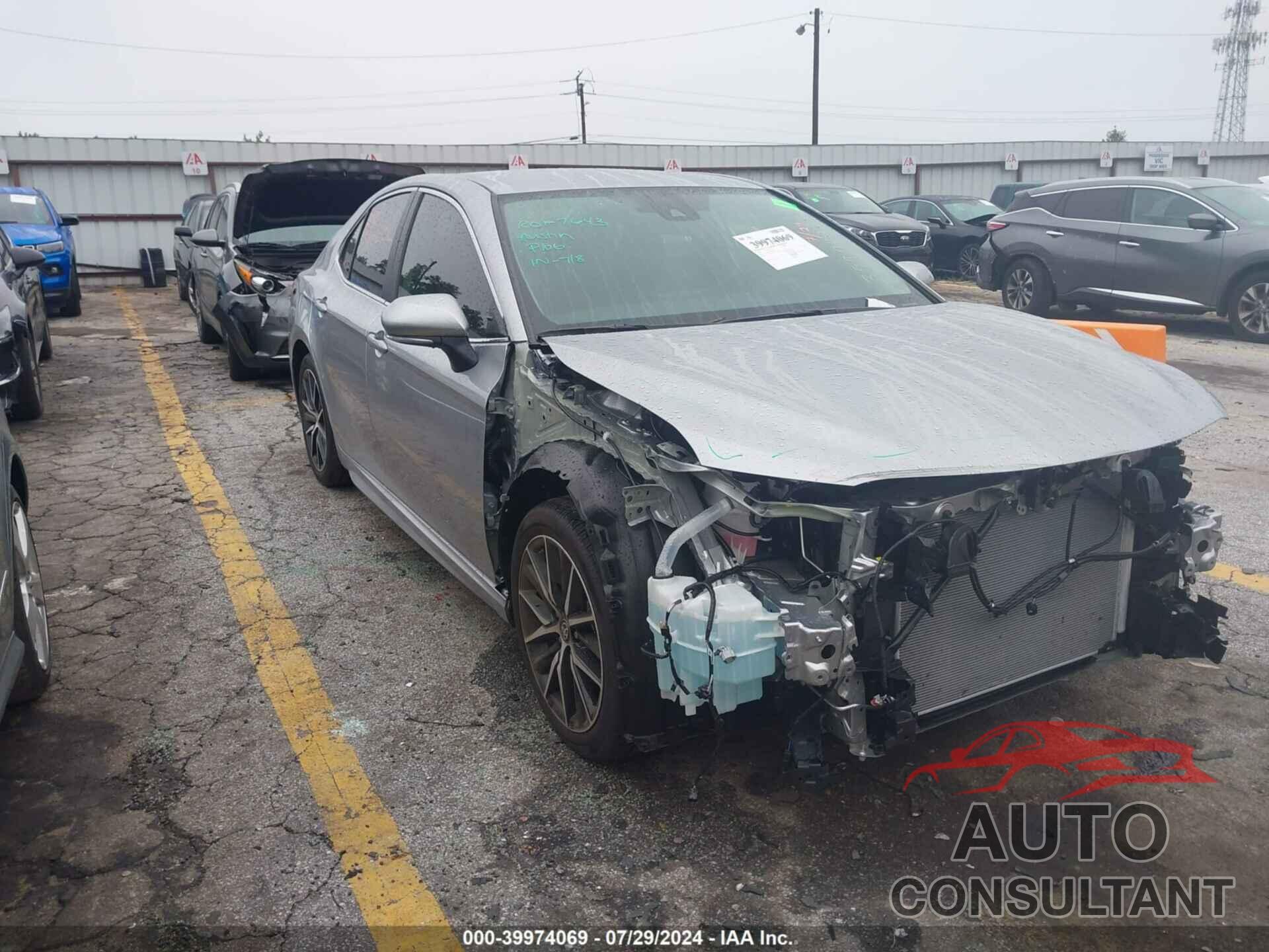 TOYOTA CAMRY 2024 - 4T1G11AK5RU898078