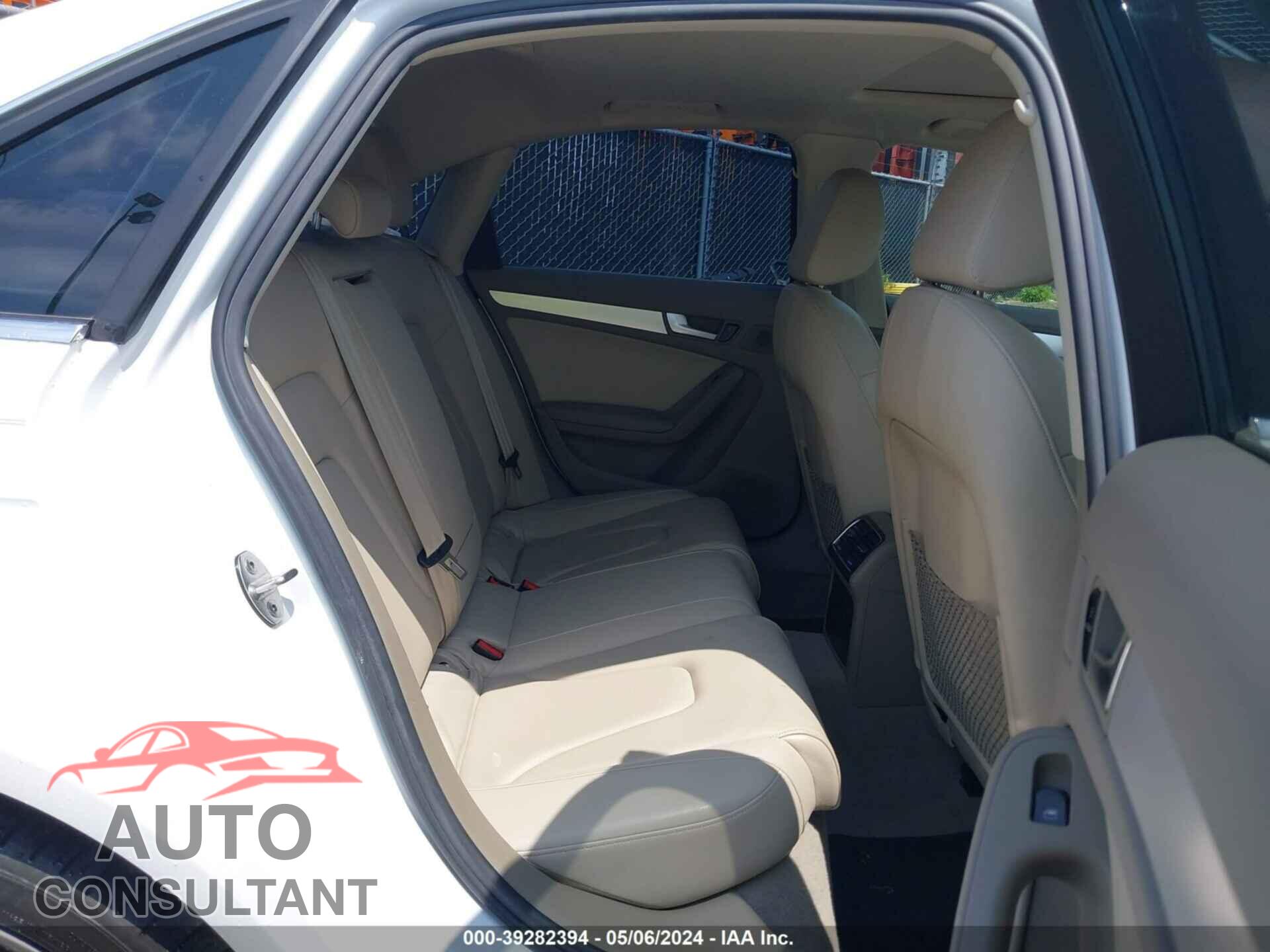 AUDI A4 2012 - WAUFFAFL2CN020643