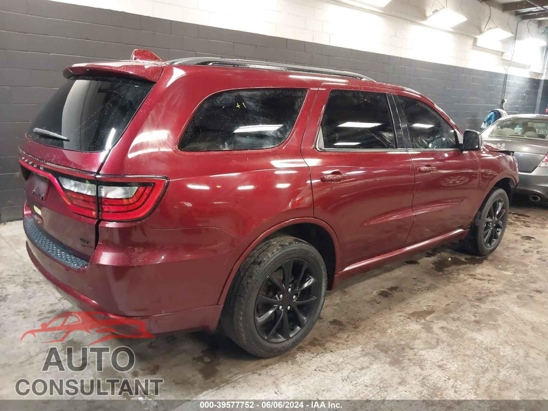 DODGE DURANGO 2018 - 1C4RDJDG1JC216982