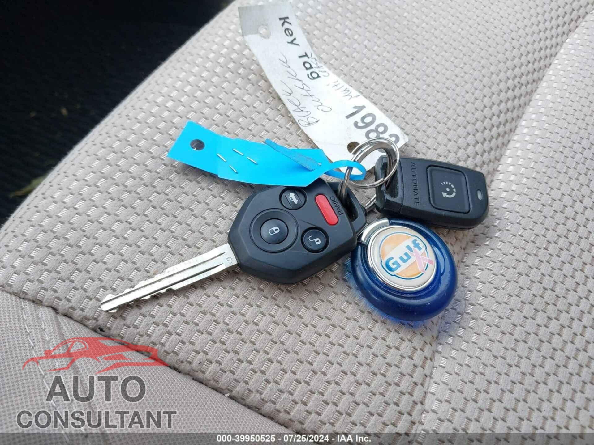SUBARU OUTBACK 2018 - 4S4BSAHC8J3201633