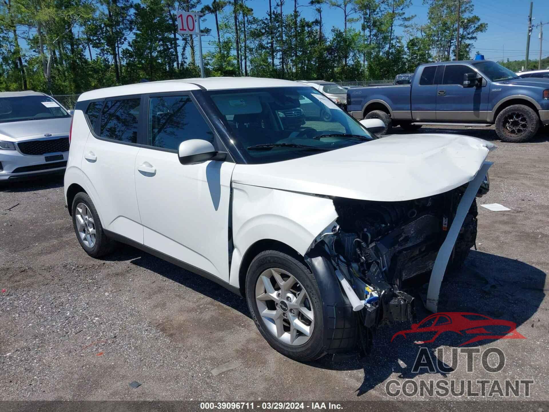 KIA SOUL 2023 - KNDJ23AU5P7870605