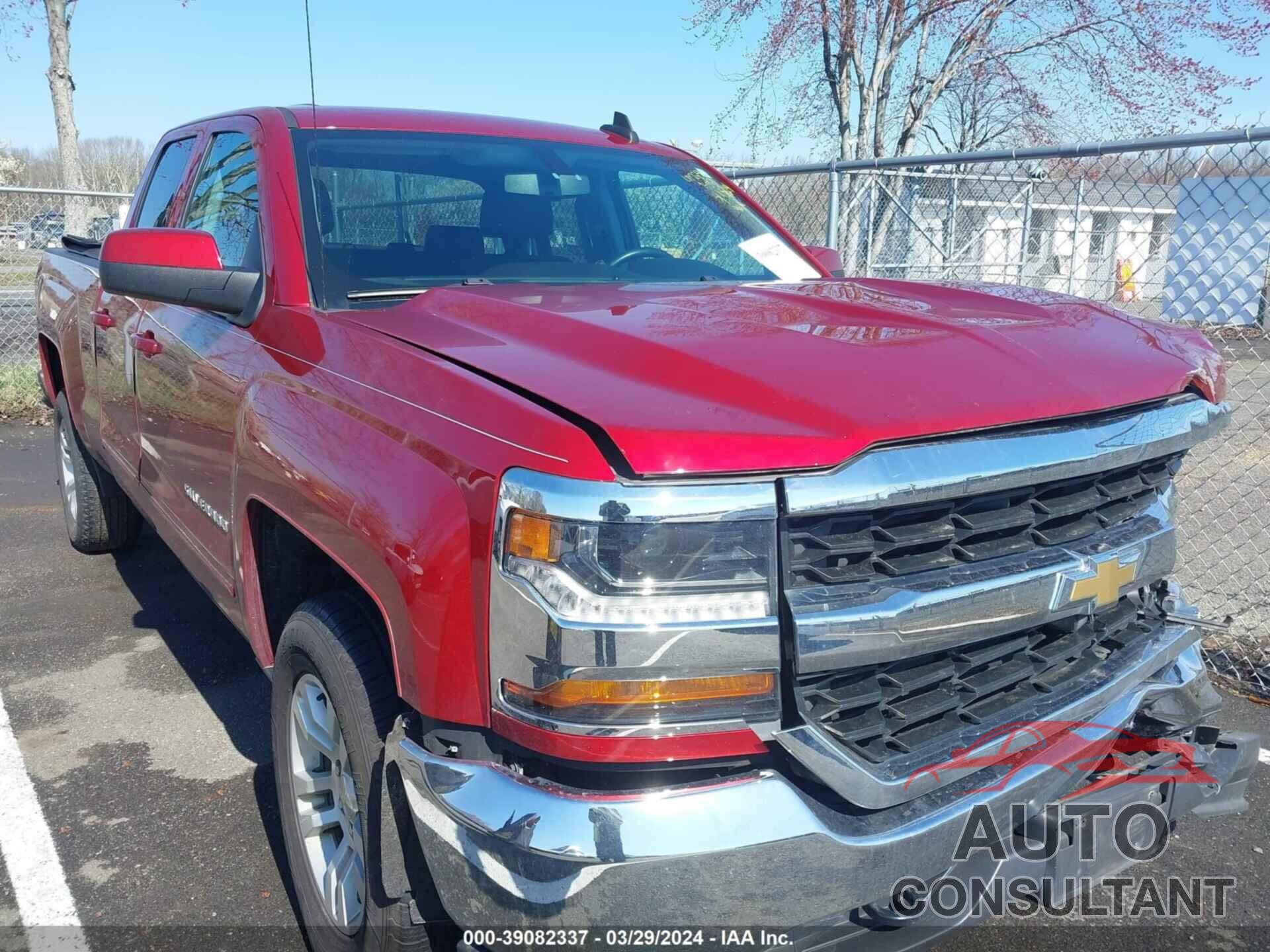 CHEVROLET SILVERADO 1500 2018 - 1GCVKREH1JZ380255