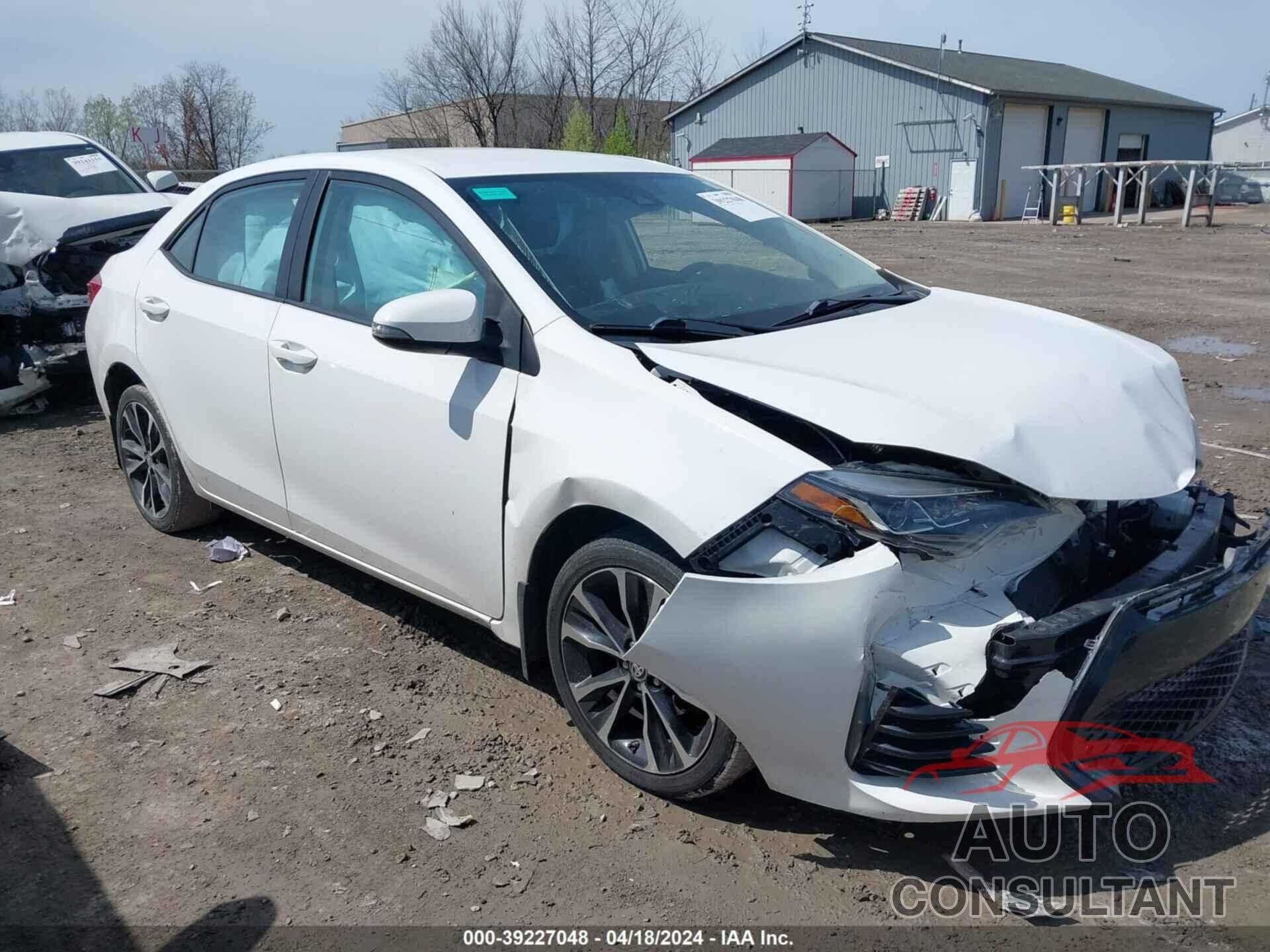 TOYOTA COROLLA 2018 - 2T1BURHE4JC023290