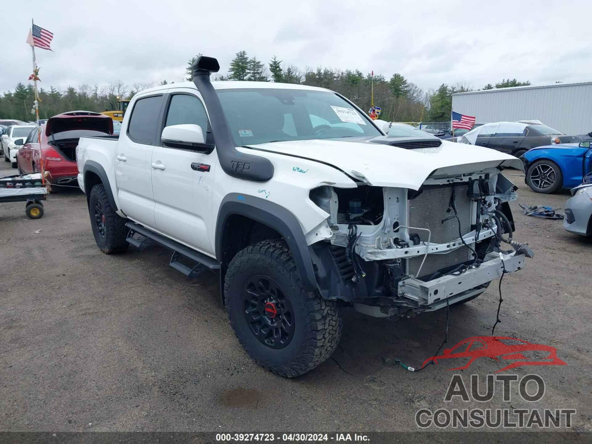 TOYOTA TACOMA 2019 - 5TFCZ5AN3KX200522