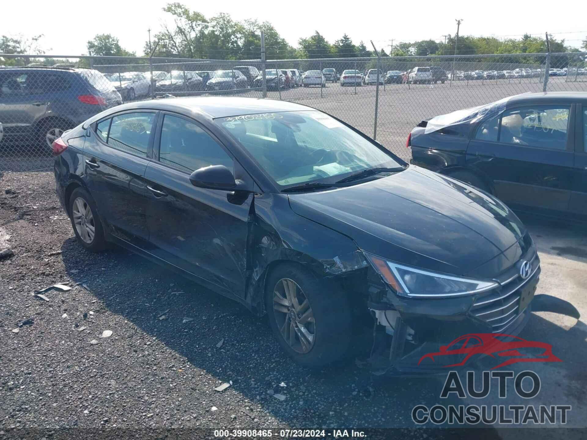 HYUNDAI ELANTRA 2019 - 5NPD84LF4KH409965