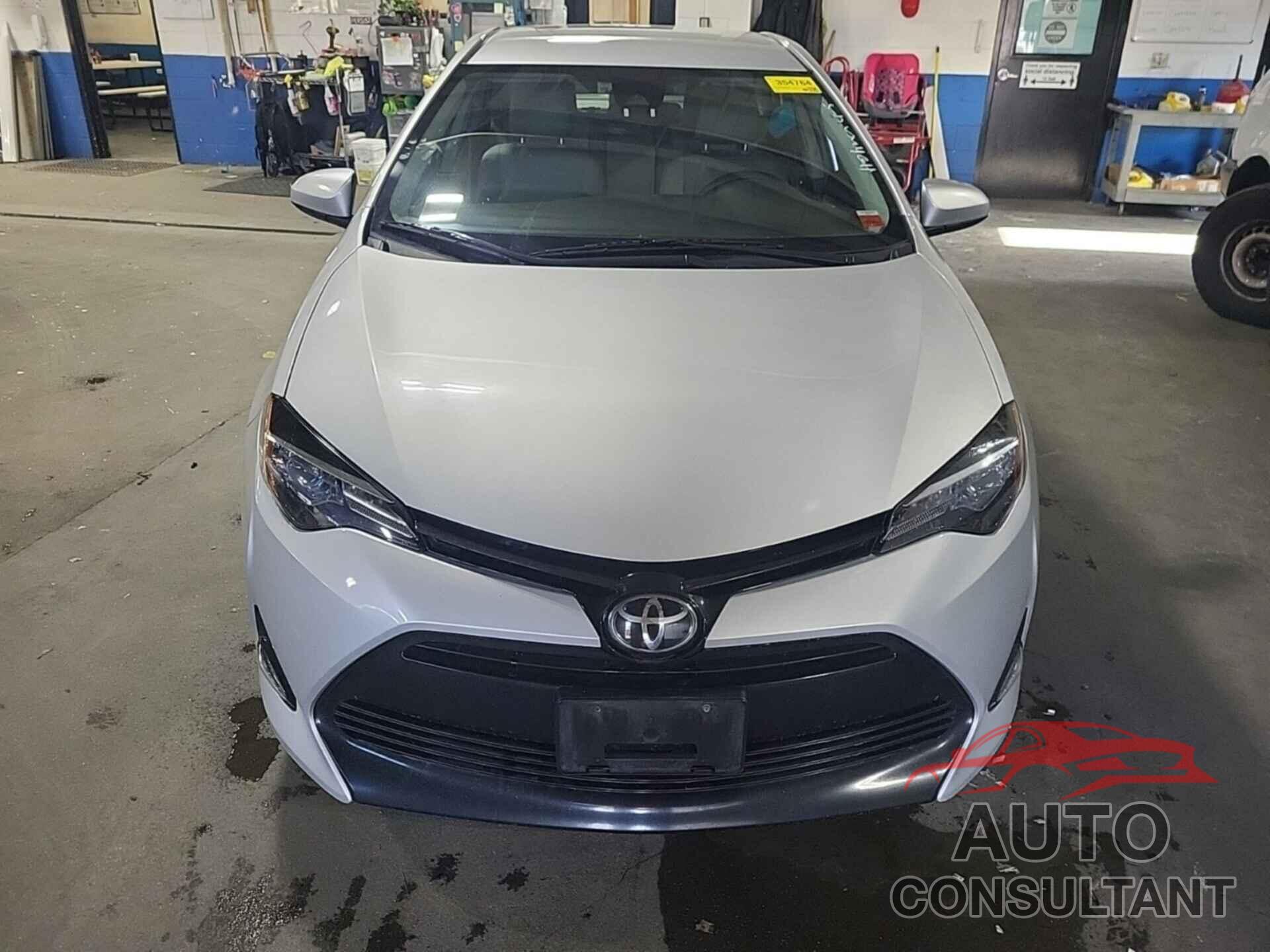 TOYOTA COROLLA 2018 - 2T1BURHE7JC096475