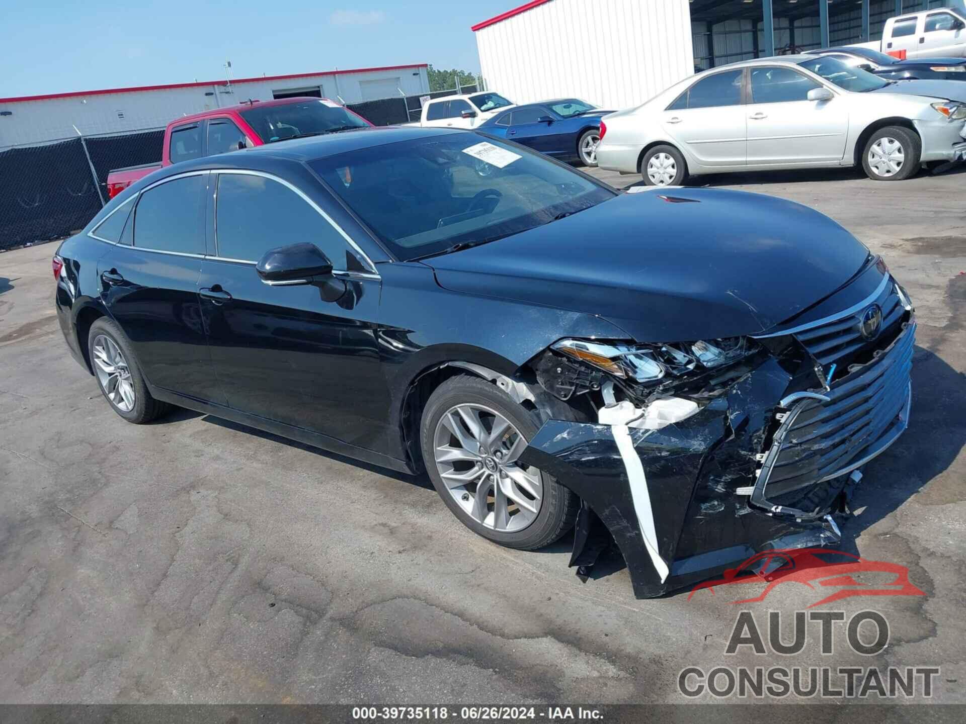 TOYOTA AVALON 2019 - 4T1BZ1FB8KU023255