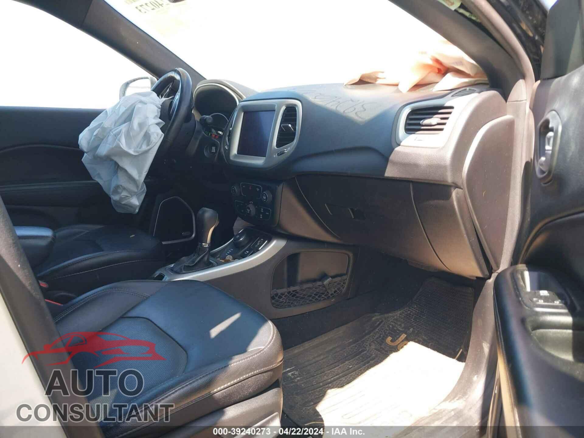 JEEP COMPASS 2020 - 3C4NJDCB7LT129741