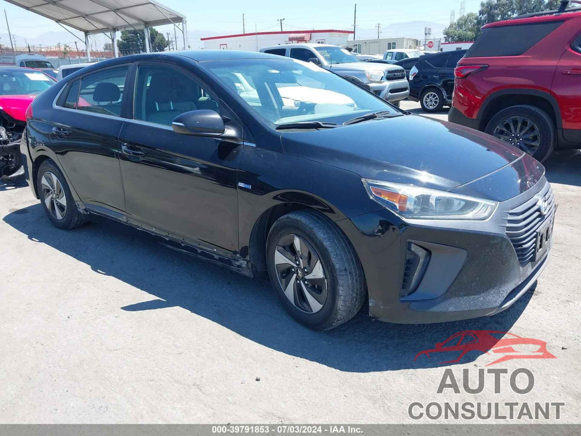 HYUNDAI IONIQ HYBRID 2017 - KMHC75LCXHU056944