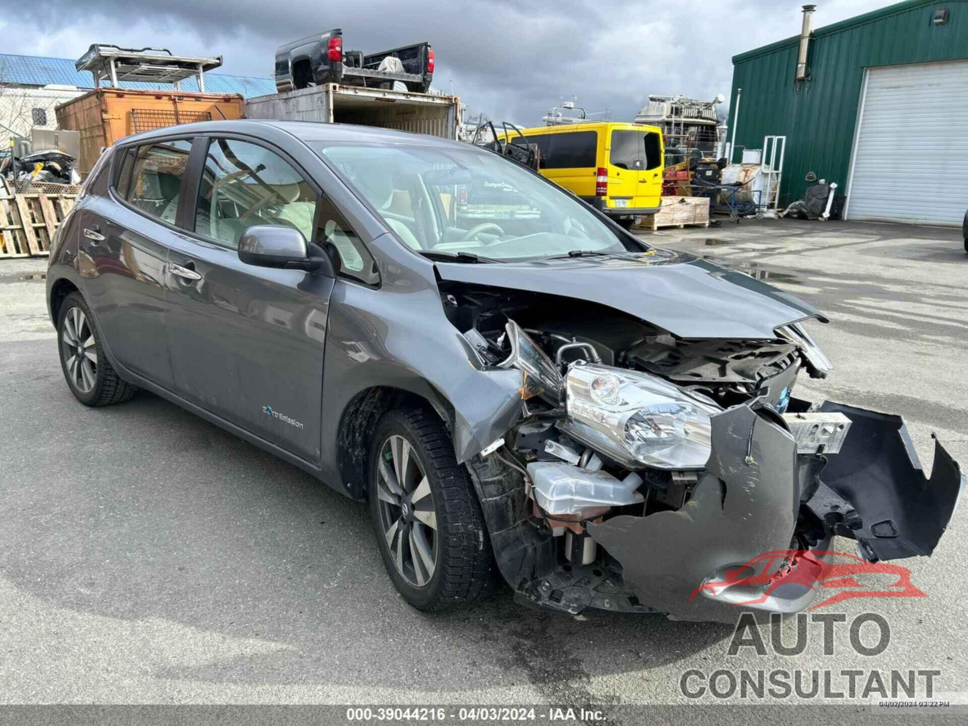NISSAN LEAF 2017 - 1N4BZ0CP5HC307171