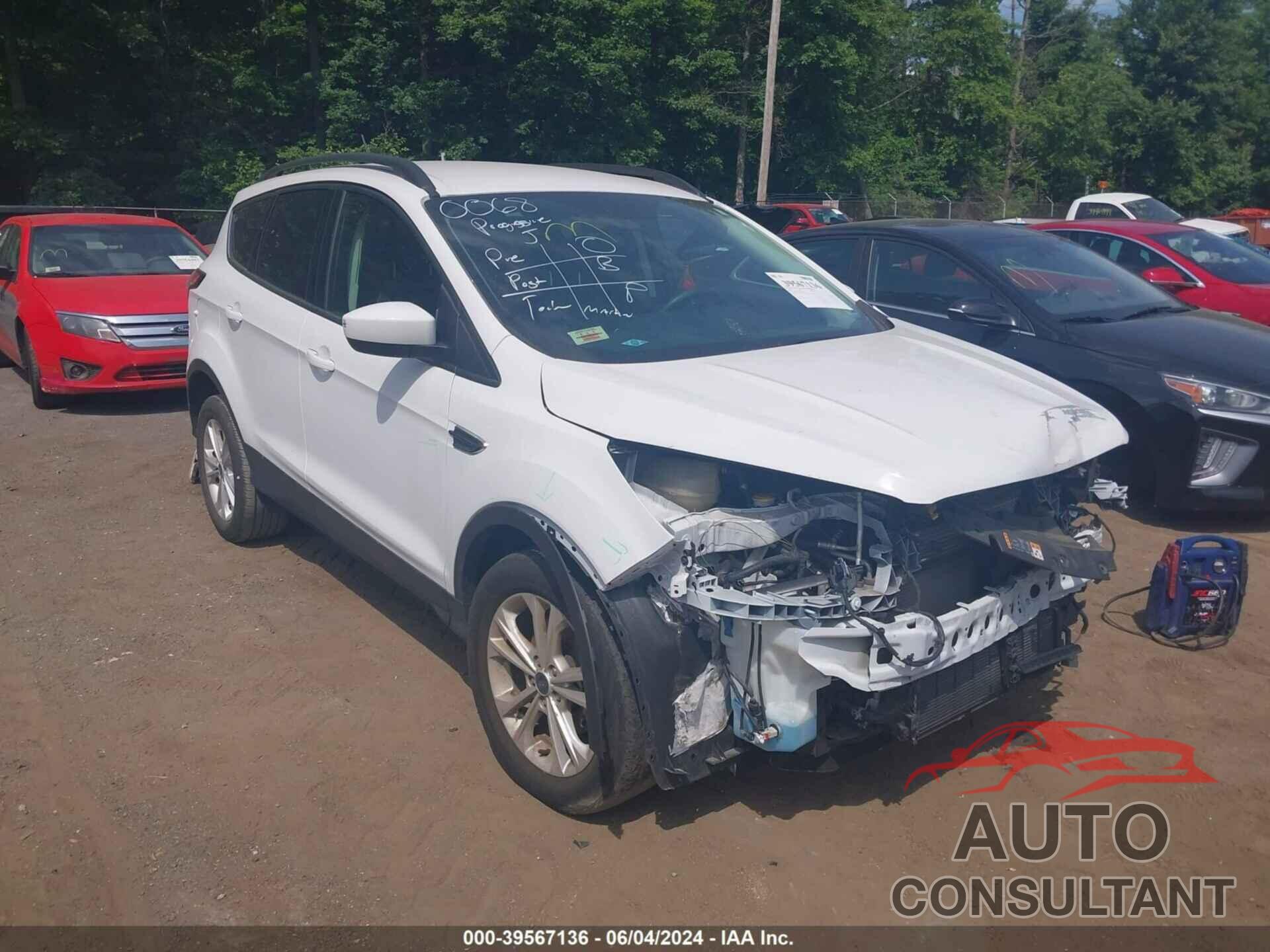 FORD ESCAPE 2018 - 1FMCU0HD9JUA84737