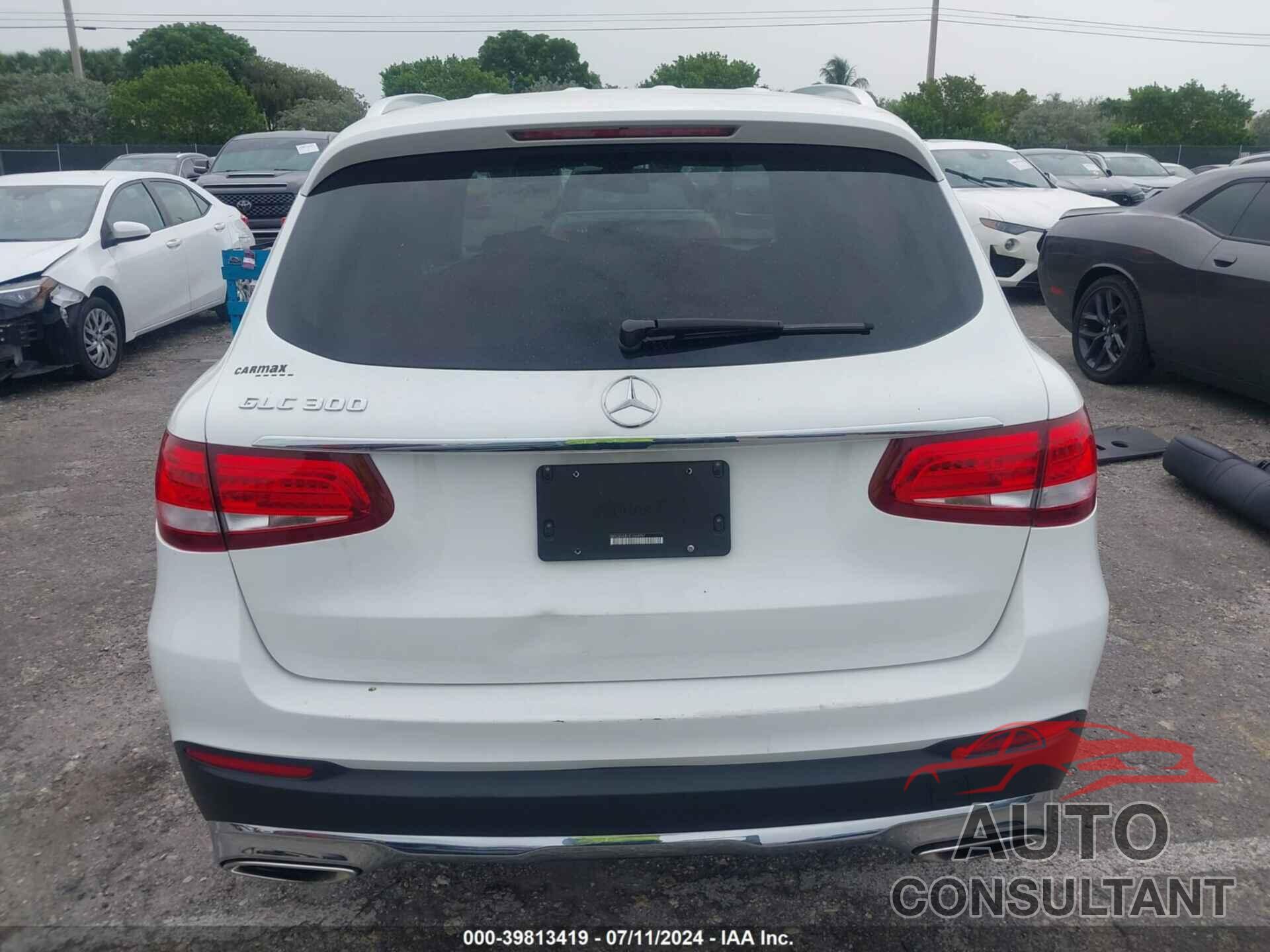MERCEDES-BENZ GLC 300 2019 - WDC0G4JB1K1004987