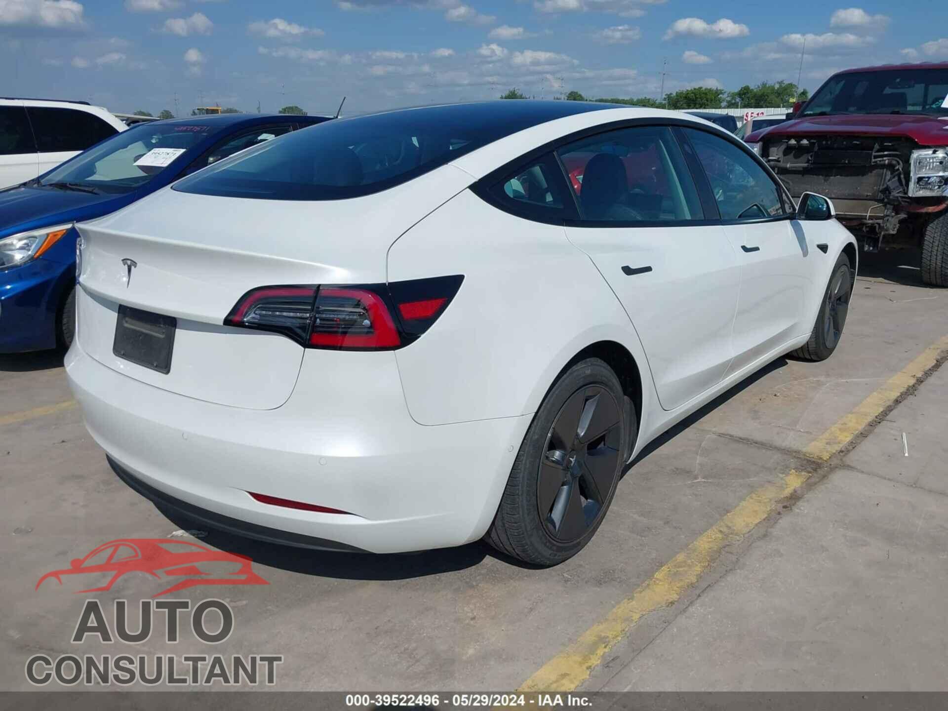 TESLA MODEL 3 2021 - 5YJ3E1EA8MF077003