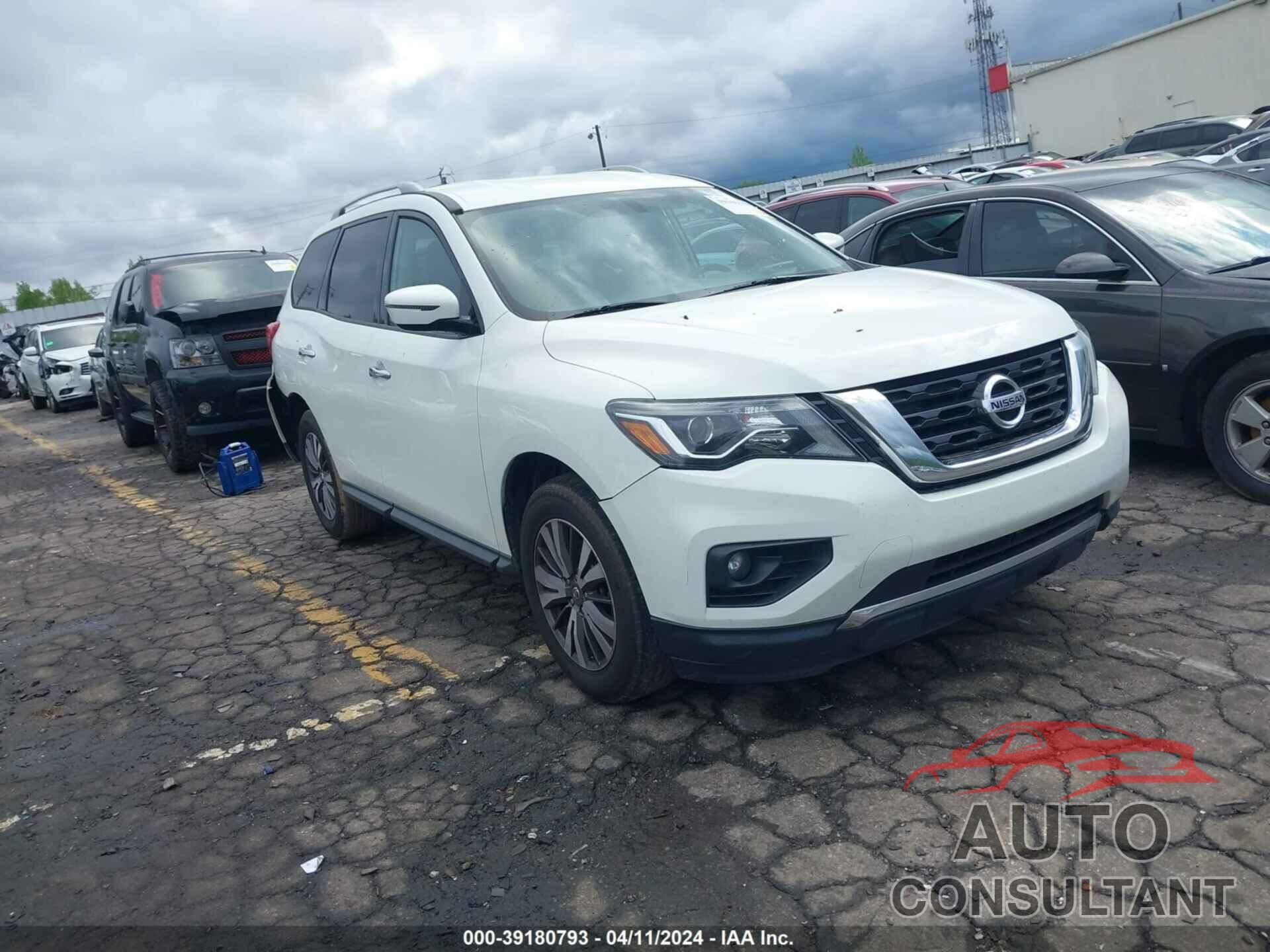 NISSAN PATHFINDER 2017 - 5N1DR2MN5HC675468