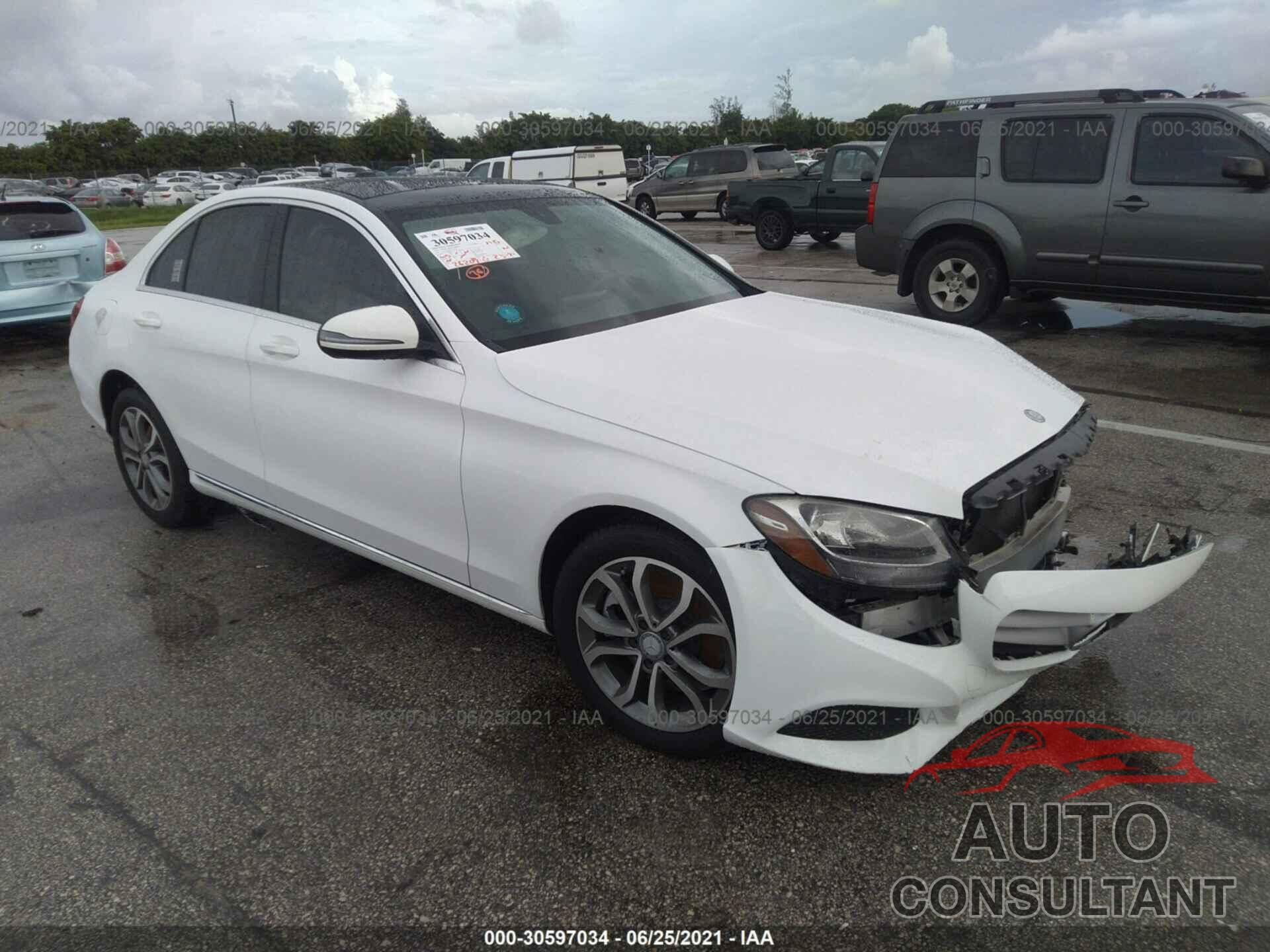 MERCEDES-BENZ C-CLASS 2016 - 55SWF4KB4GU160990