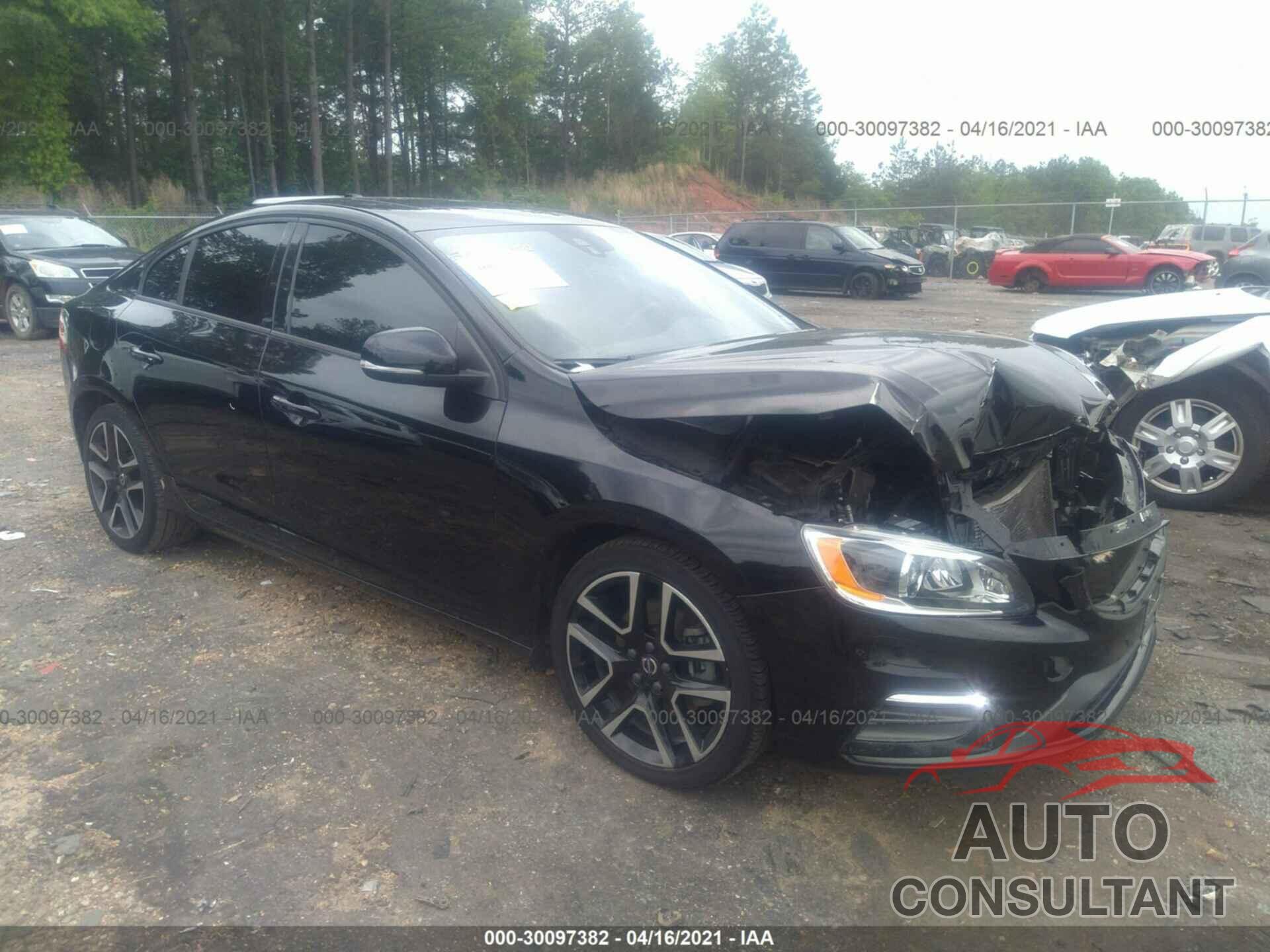 VOLVO S60 2018 - YV126MFL5J2453191