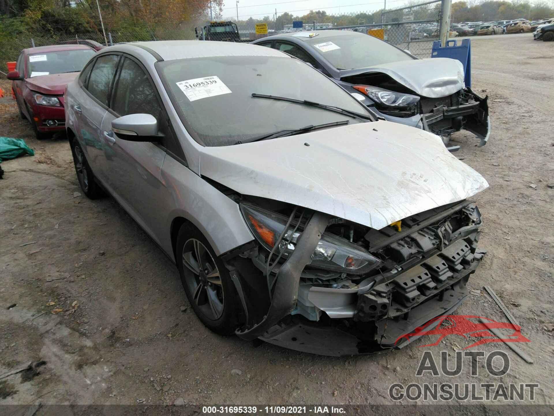 FORD FOCUS 2018 - 1FADP3FE7JL286520