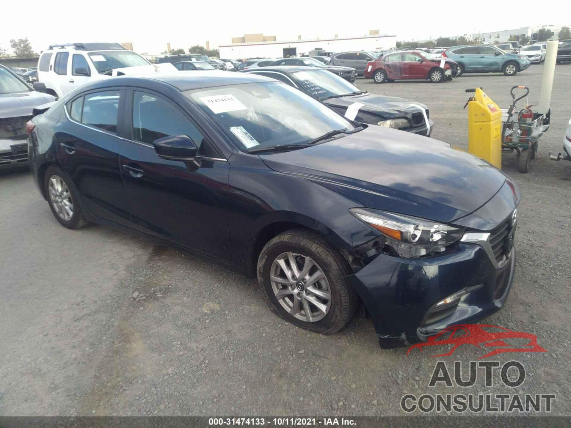 MAZDA MAZDA3 4-DOOR 2018 - 3MZBN1U75JM175783
