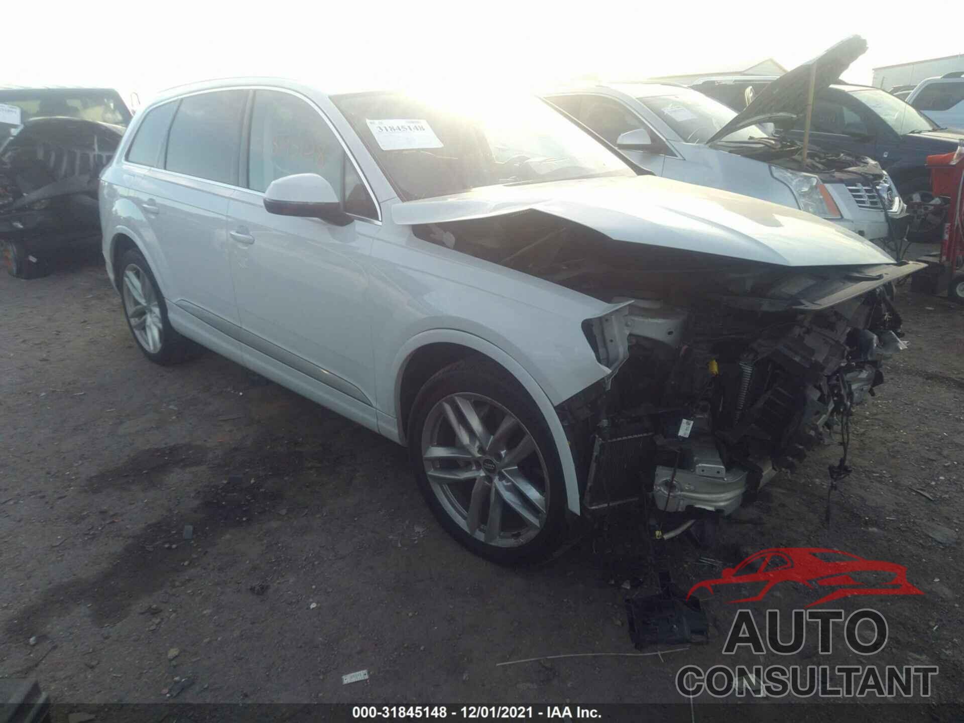 AUDI Q7 2017 - WA1VAAF76HD024489