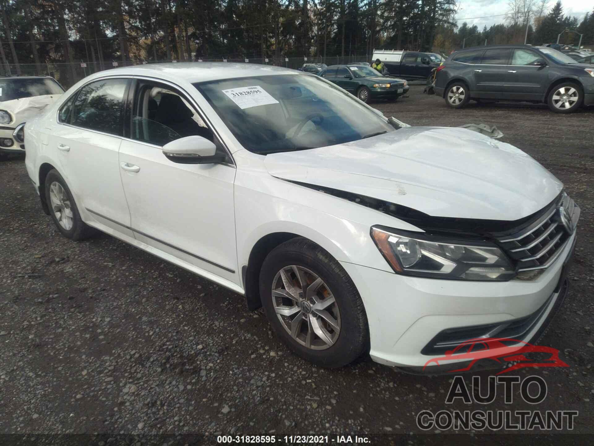 VOLKSWAGEN PASSAT 2017 - 1VWAT7A33HC043509
