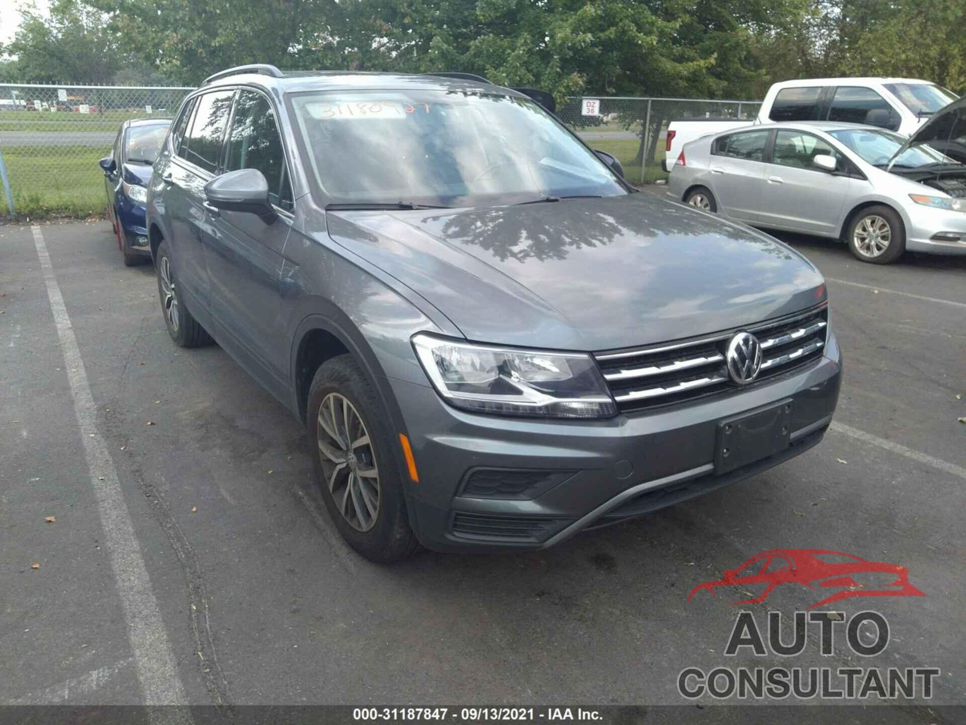 VOLKSWAGEN TIGUAN 2019 - 3VV2B7AX4KM117203