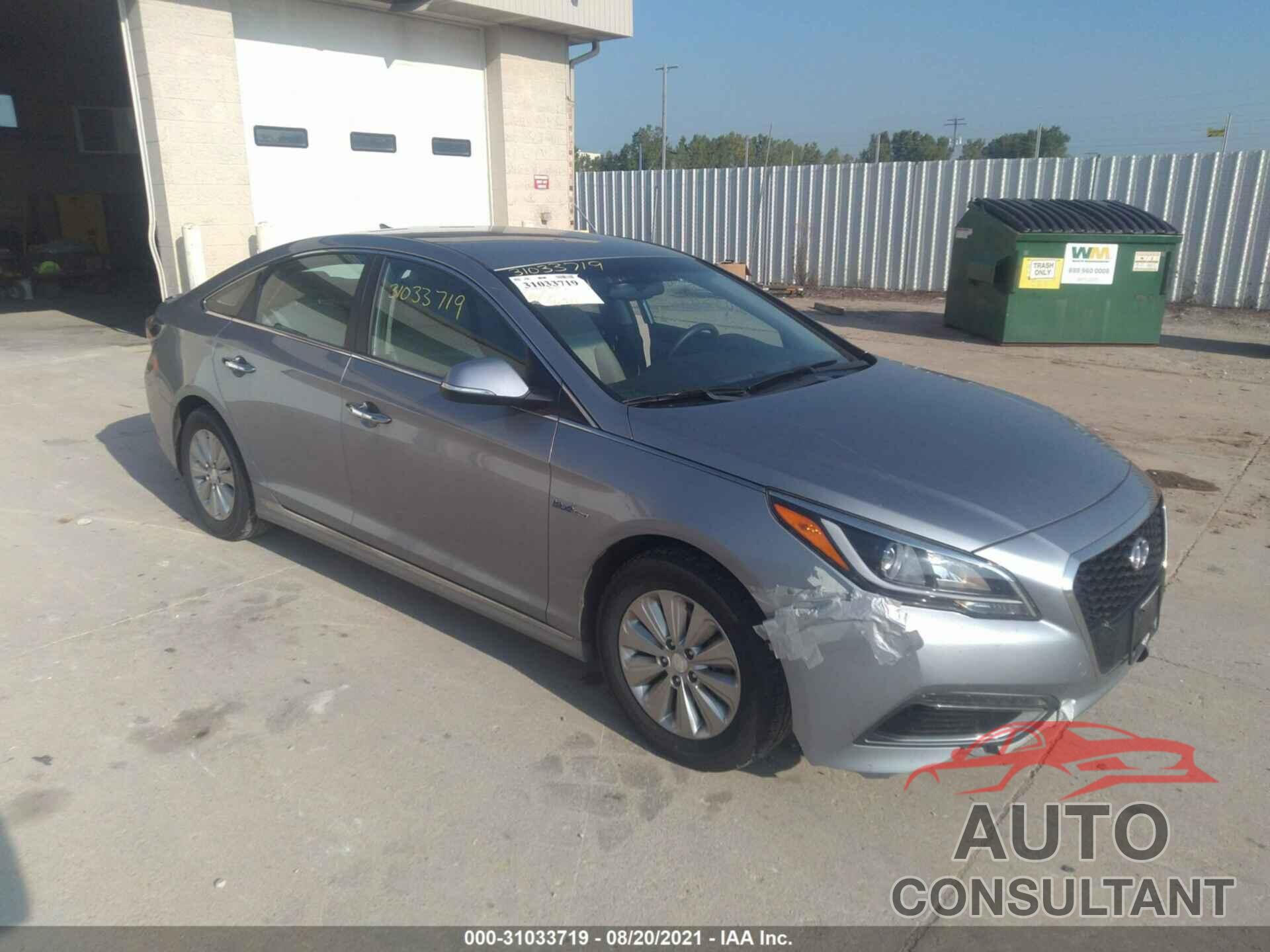 HYUNDAI SONATA HYBRID 2017 - KMHE24L1XHA050854