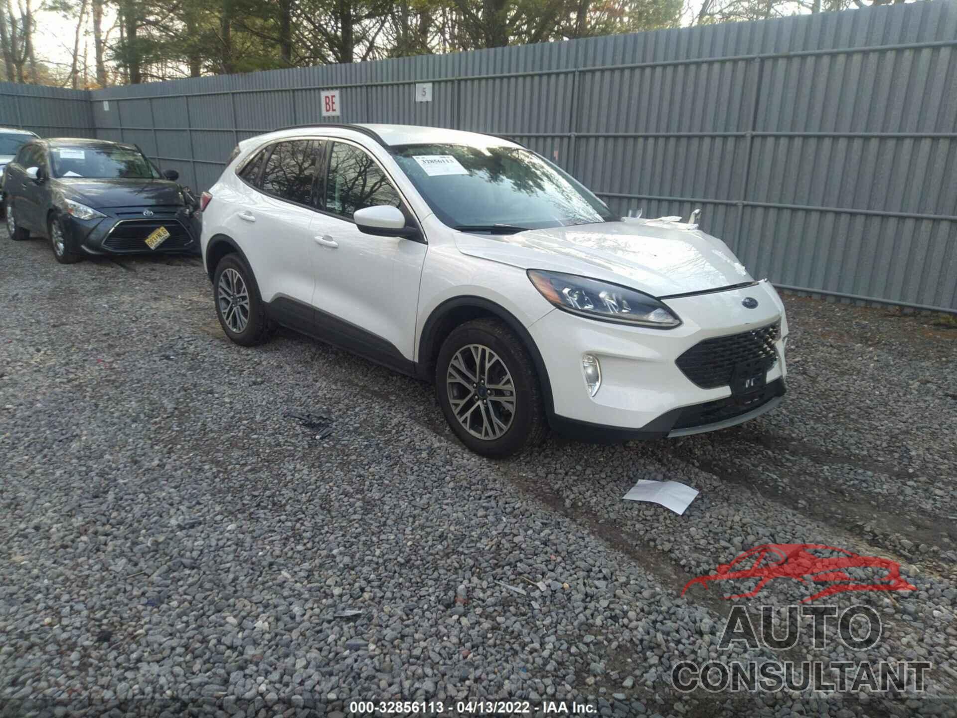 FORD ESCAPE 2021 - 1FMCU9H69MUB34093