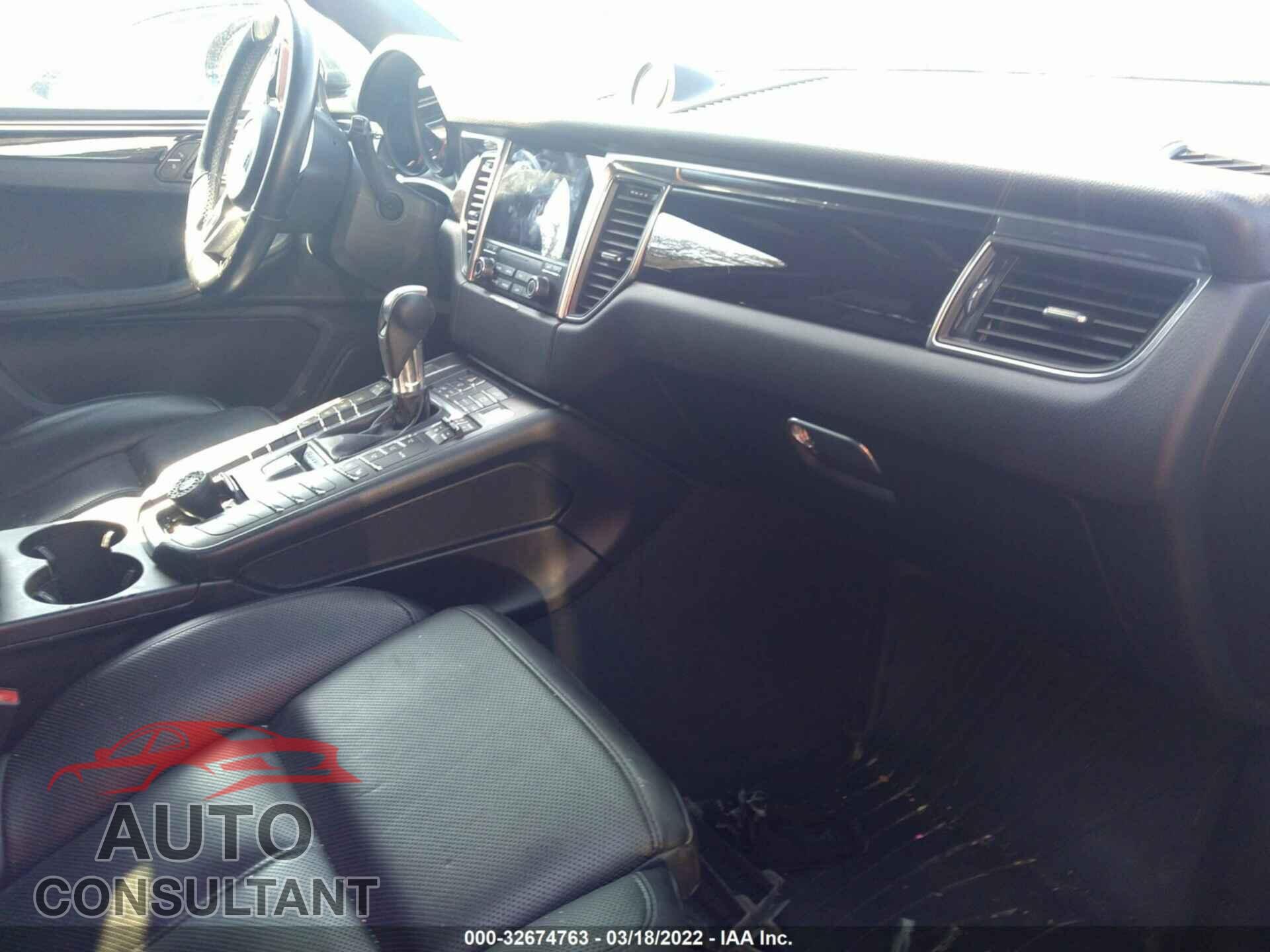 PORSCHE MACAN 2018 - WP1AA2A51JLB08651