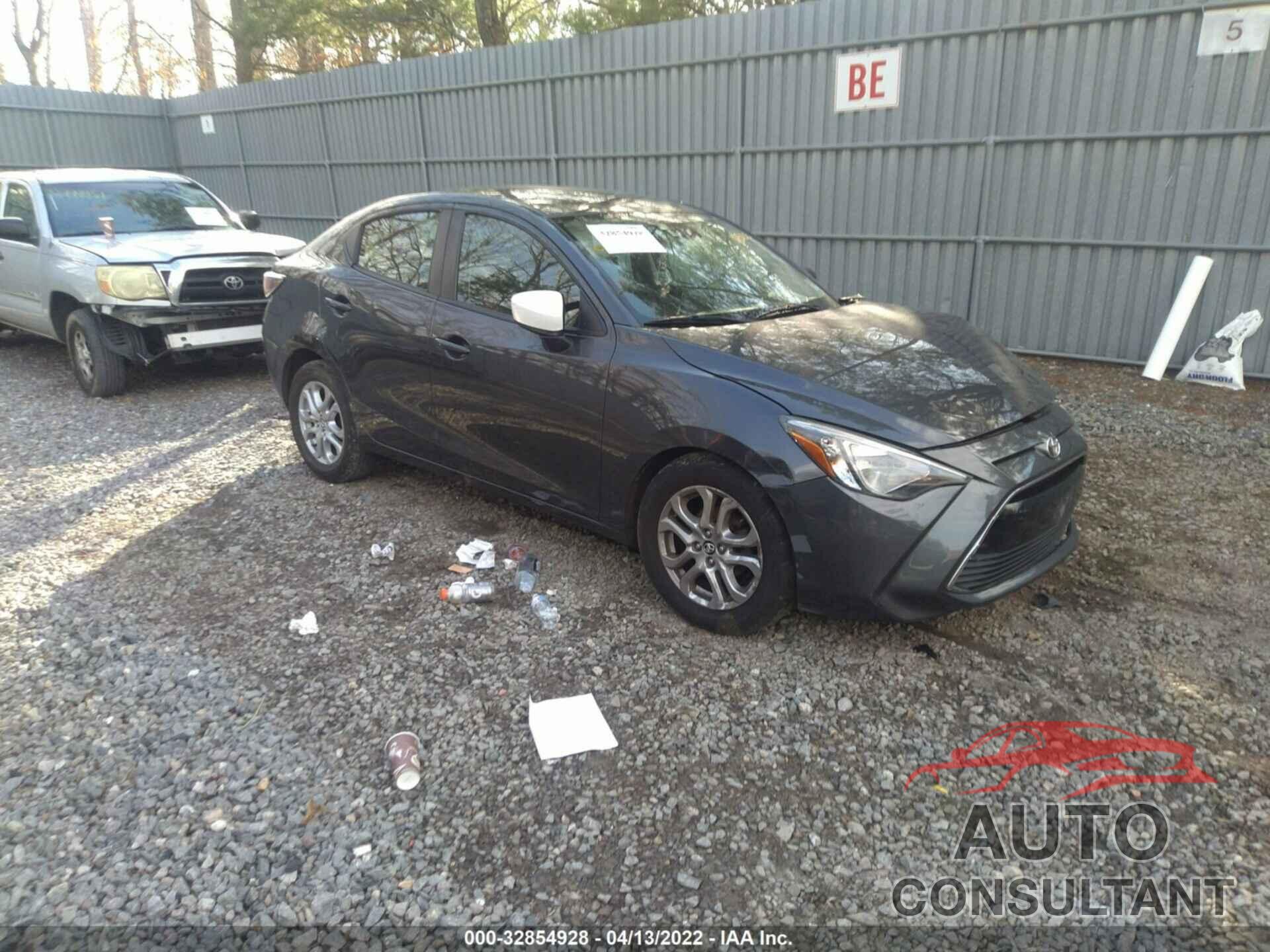 TOYOTA YARIS IA 2018 - 3MYDLBYV9JY316414