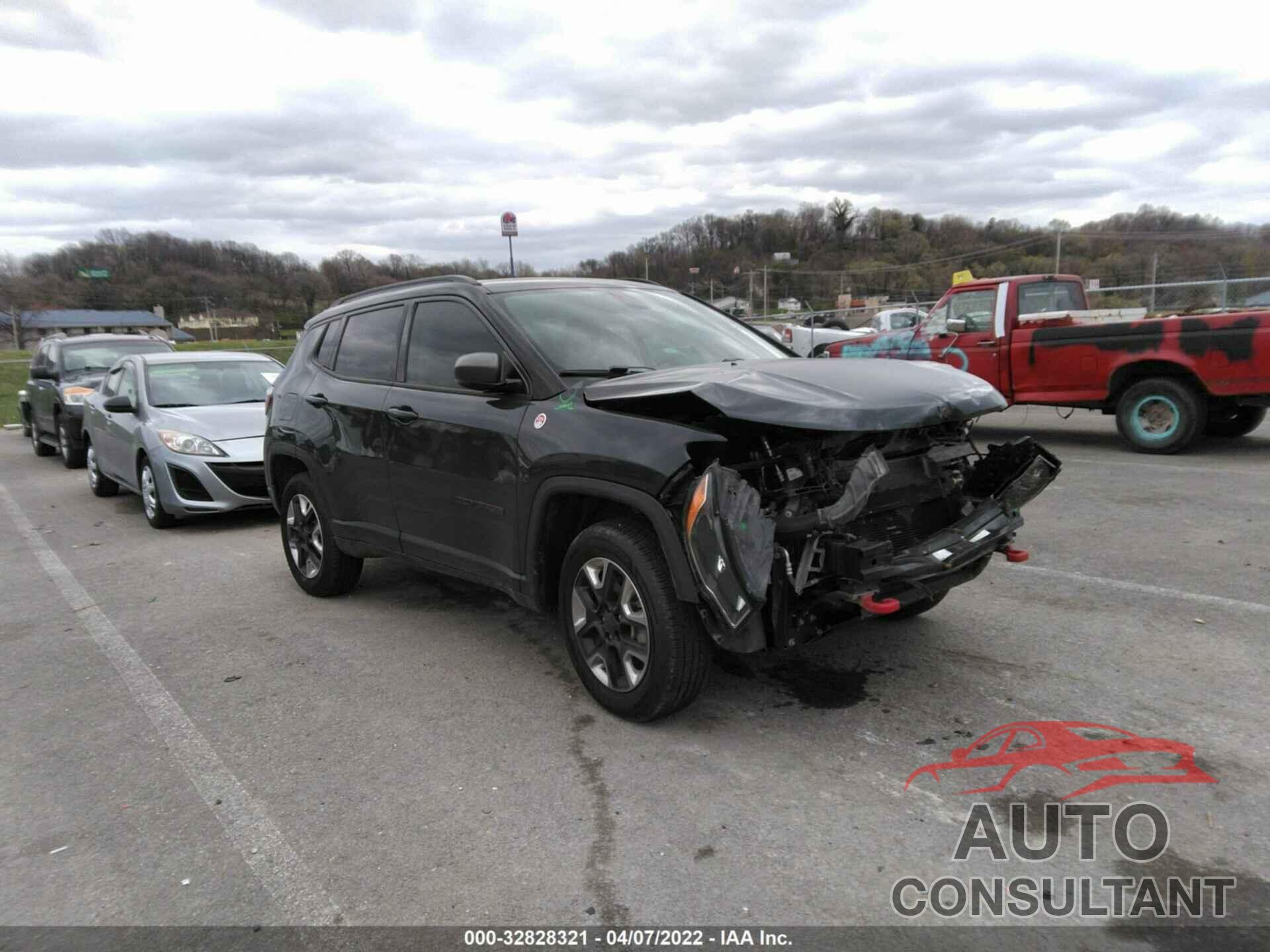 JEEP COMPASS 2018 - 3C4NJDDB3JT135838