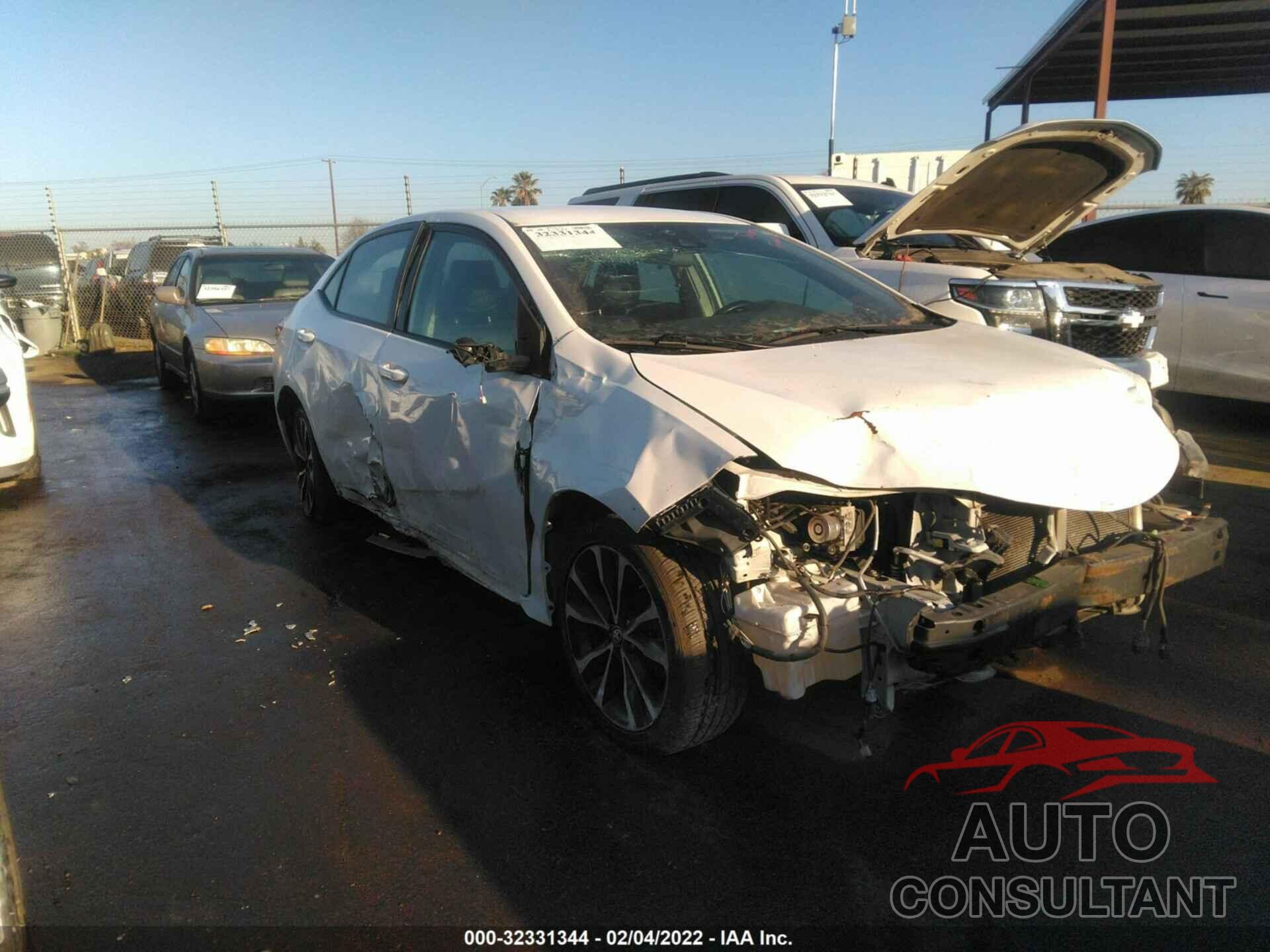 TOYOTA COROLLA 2017 - 5YFBURHE3HP649231