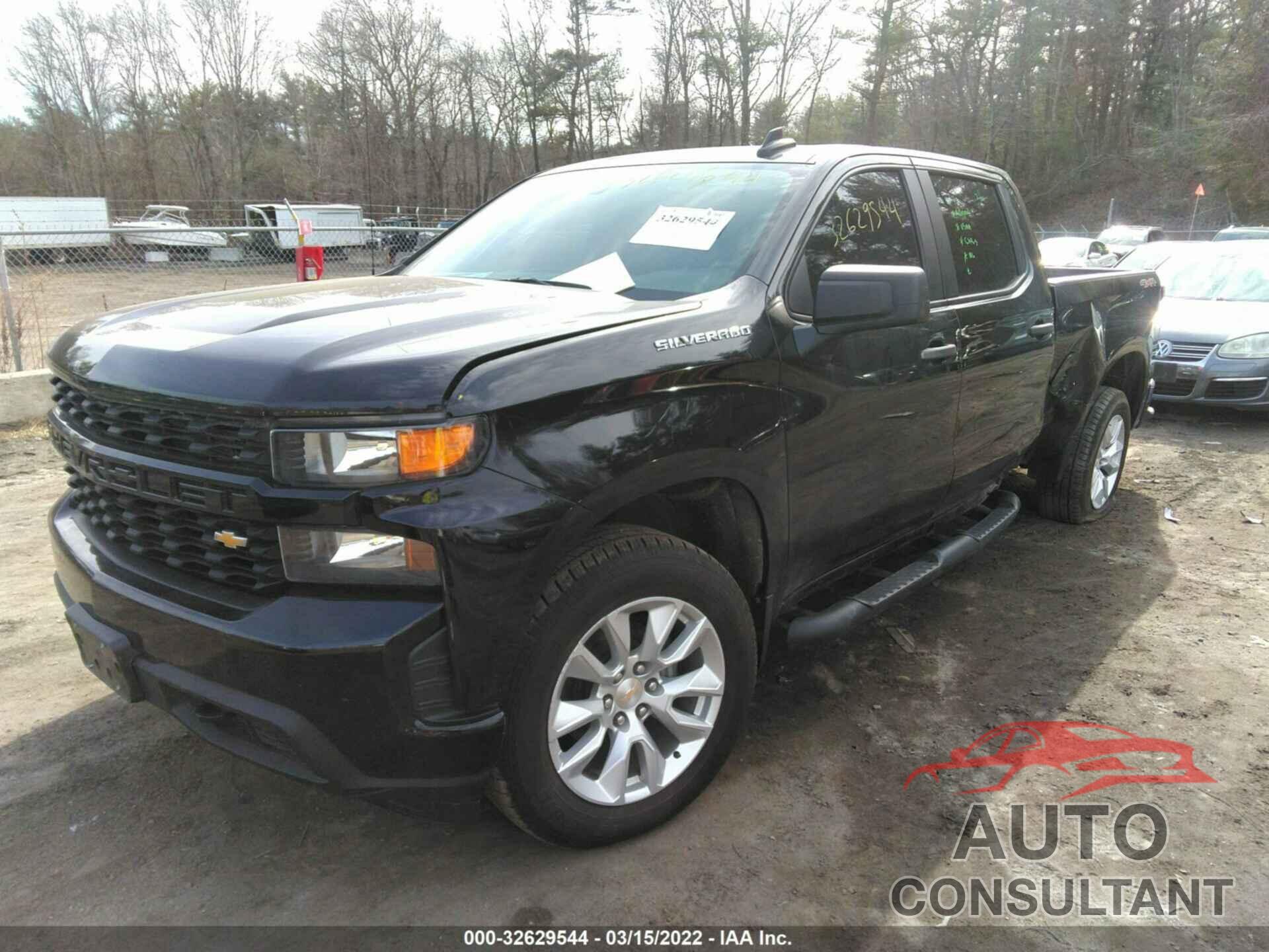 CHEVROLET SILVERADO 1500 2020 - 1GCUYBEF0LZ144831