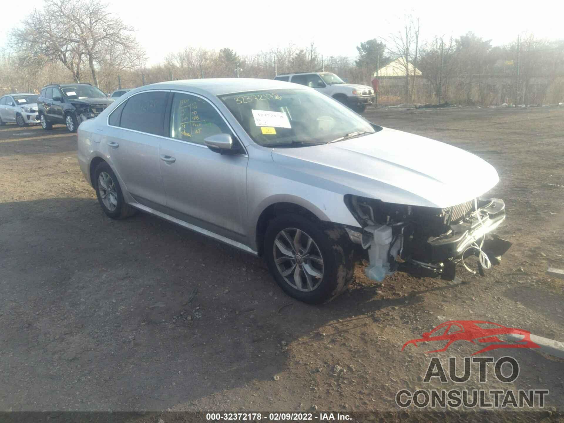 VOLKSWAGEN PASSAT 2016 - 1VWAT7A3XGC069958