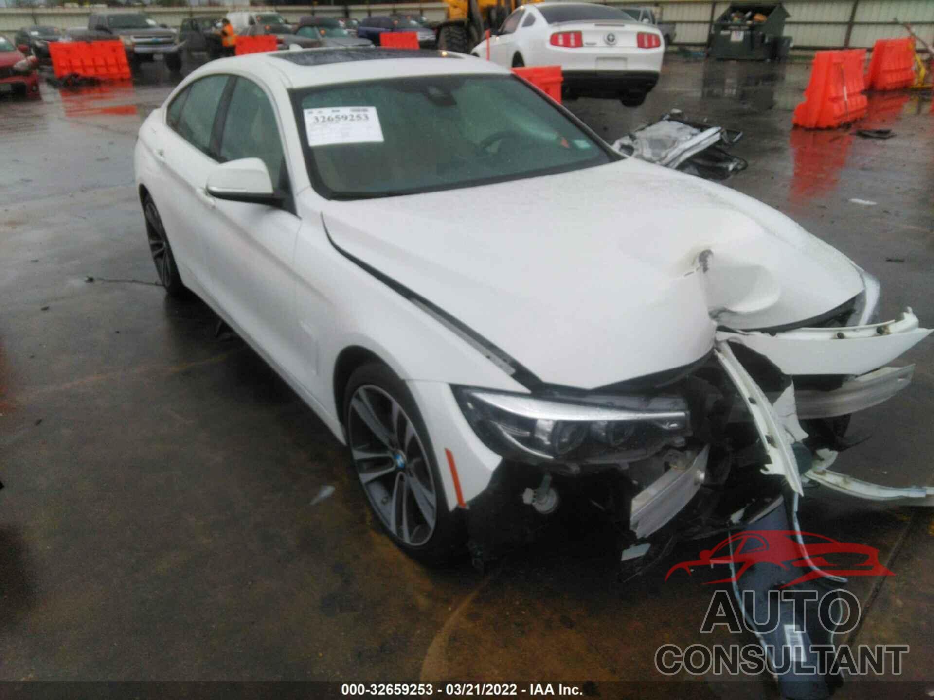 BMW 4 SERIES 2020 - WBA4J1C02LBU68429