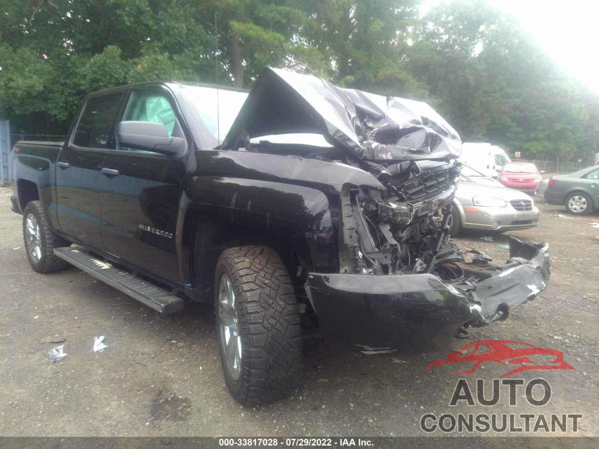 CHEVROLET SILVERADO 1500 2018 - 3GCUKPEC7JG254471