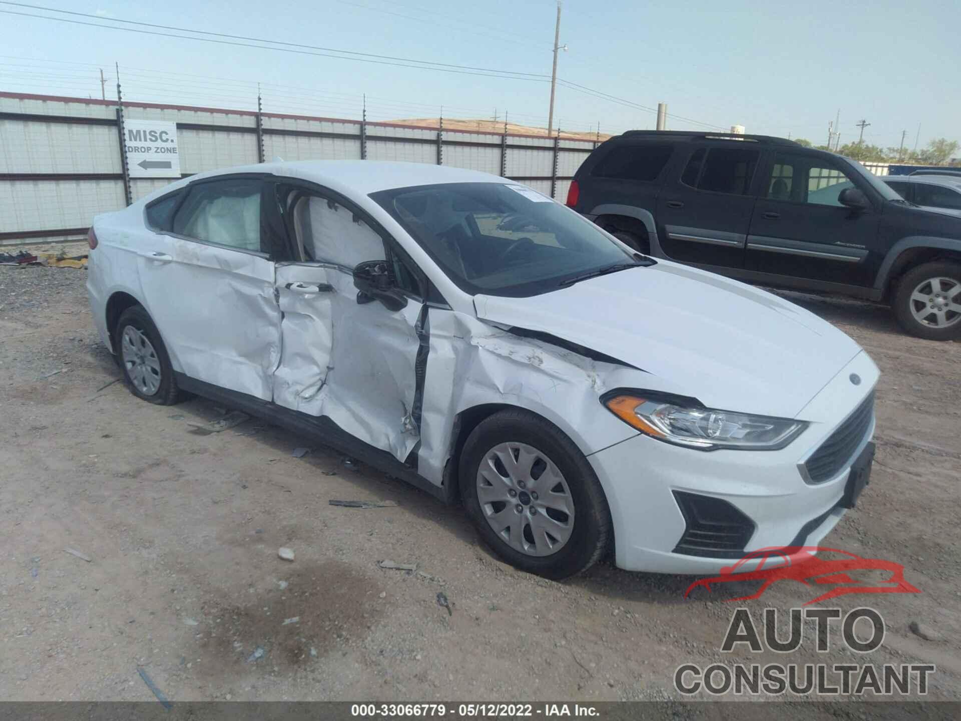 FORD FUSION 2020 - 3FA6P0G78LR236351