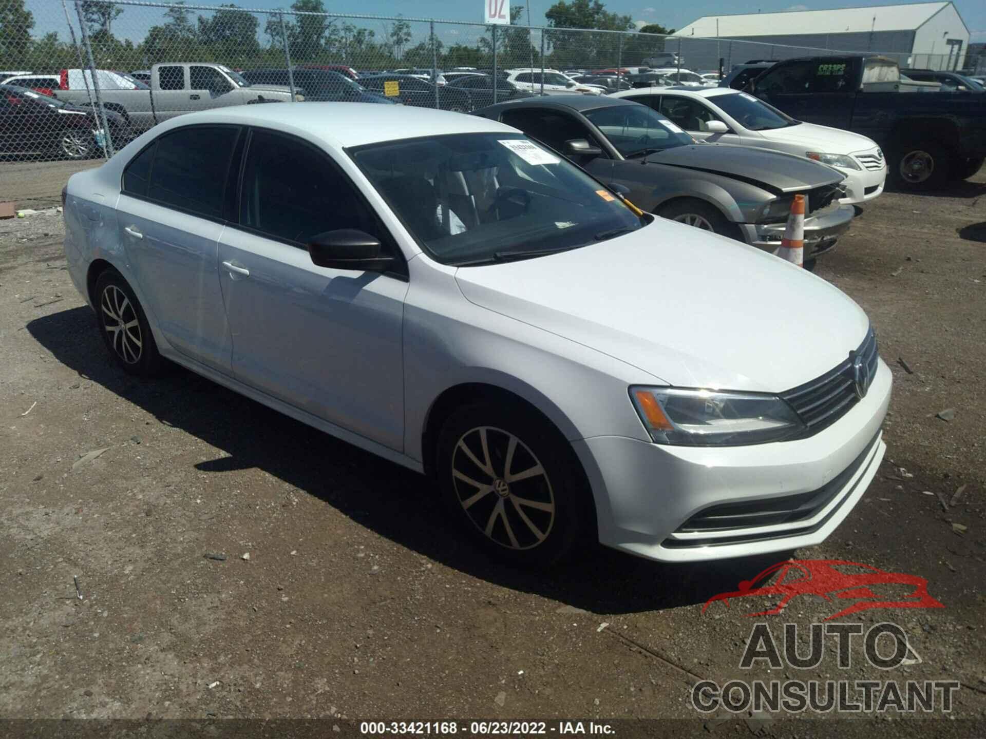 VOLKSWAGEN JETTA SEDAN 2016 - 3VWD67AJ1GM400024