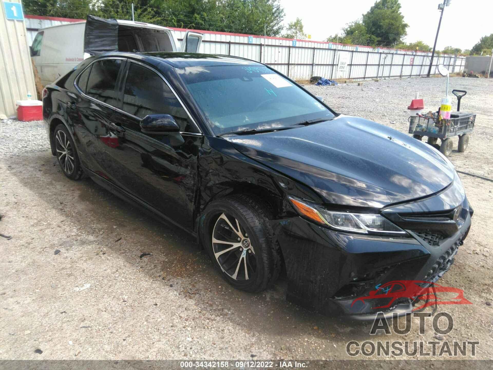TOYOTA CAMRY 2020 - 4T1G11AK8LU340703