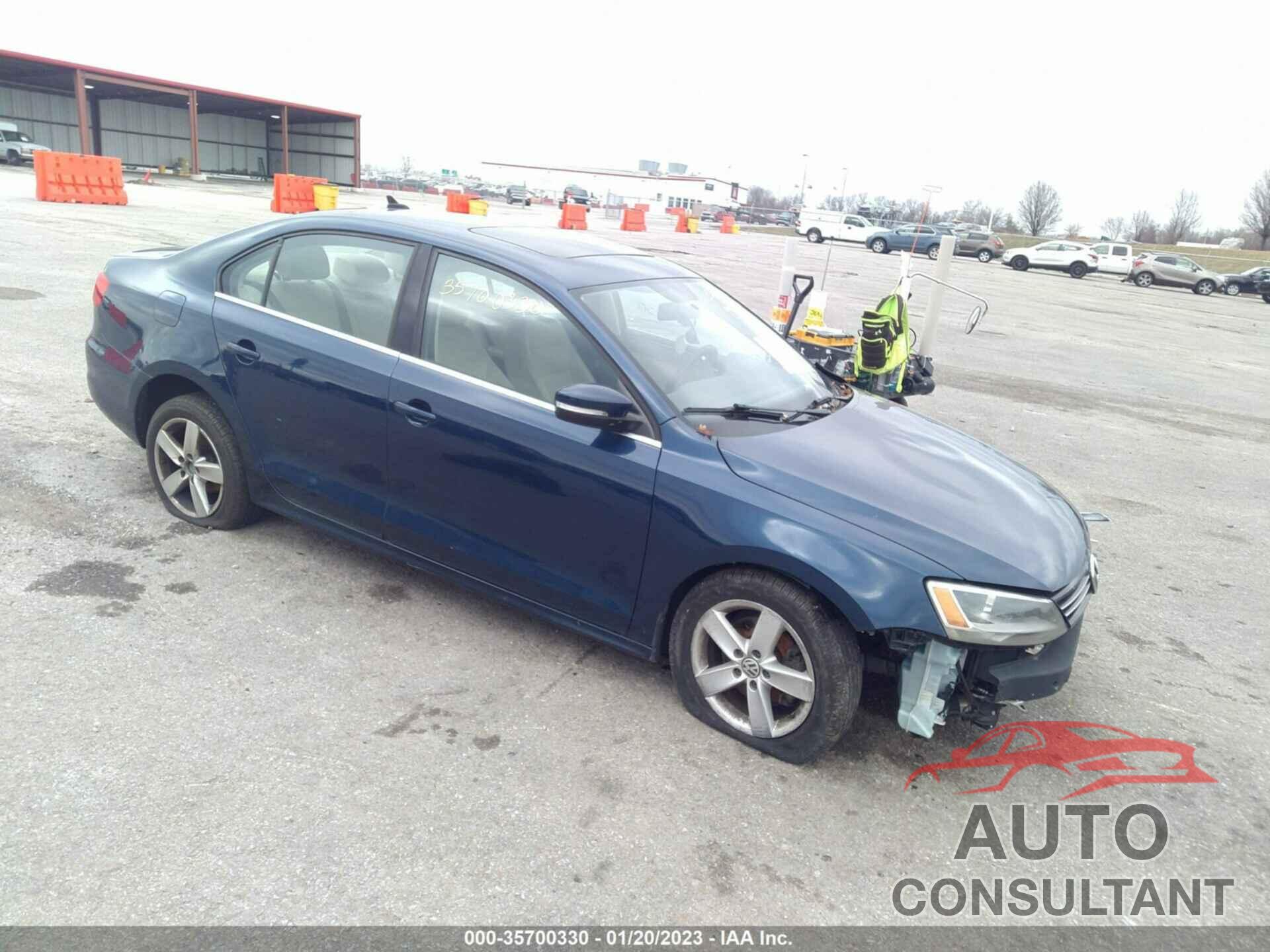 VOLKSWAGEN JETTA 2013 - 3VWLL7AJ7DM376599